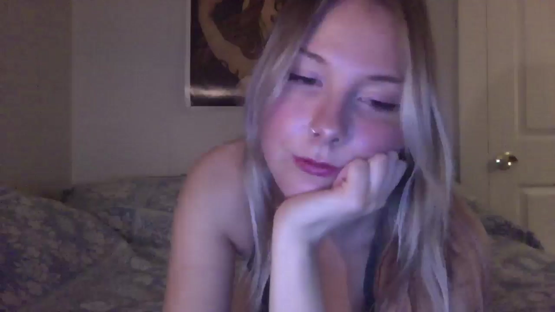 Gallery image thumbnail from Peachyk33n's myfreecams stream on, 01/18/2025, 07:43 image 20 of 20