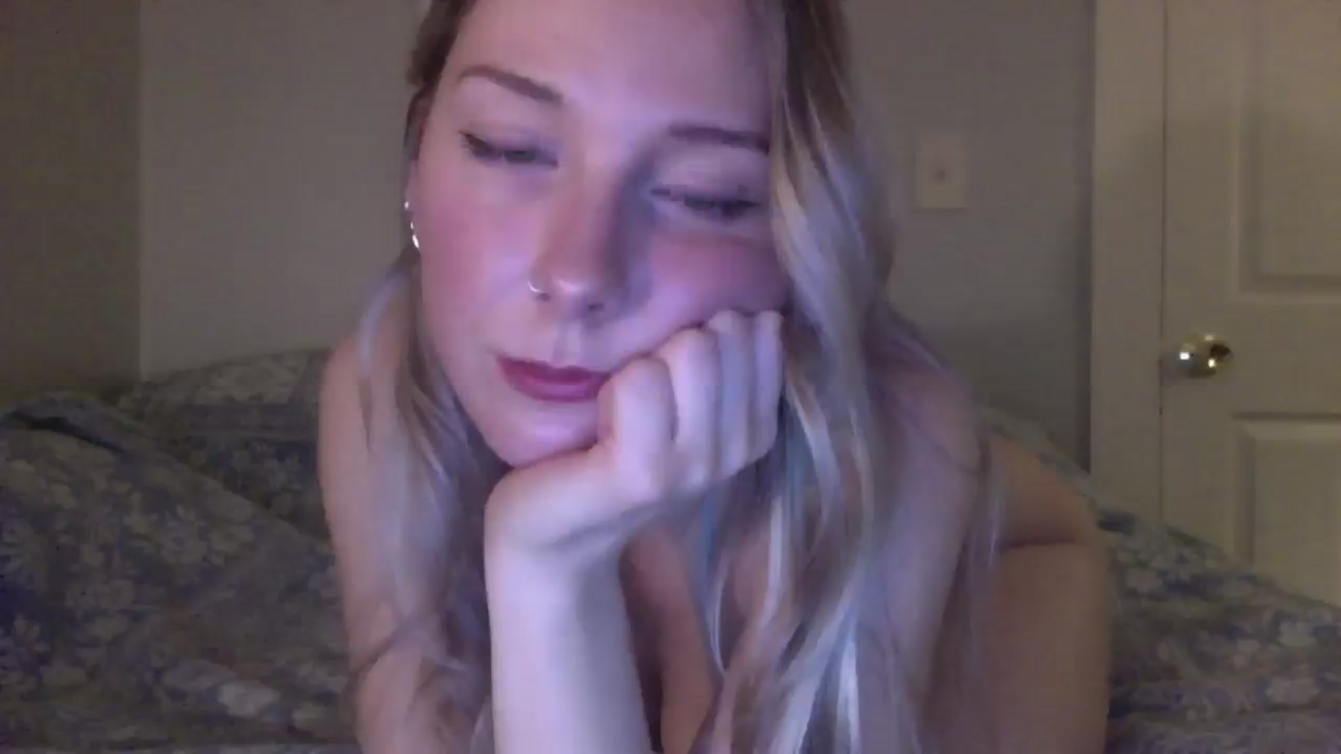 Gallery image thumbnail from Peachyk33n's myfreecams stream on, 01/21/2025, 06:41 image 20 of 20