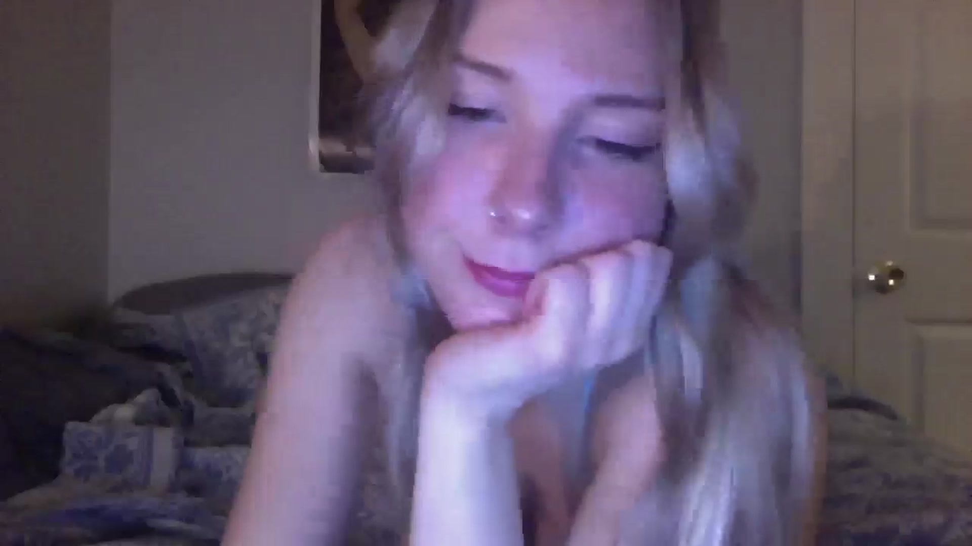 Gallery image thumbnail from Peachyk33n's myfreecams stream on, 01/21/2025, 09:26 image 18 of 20