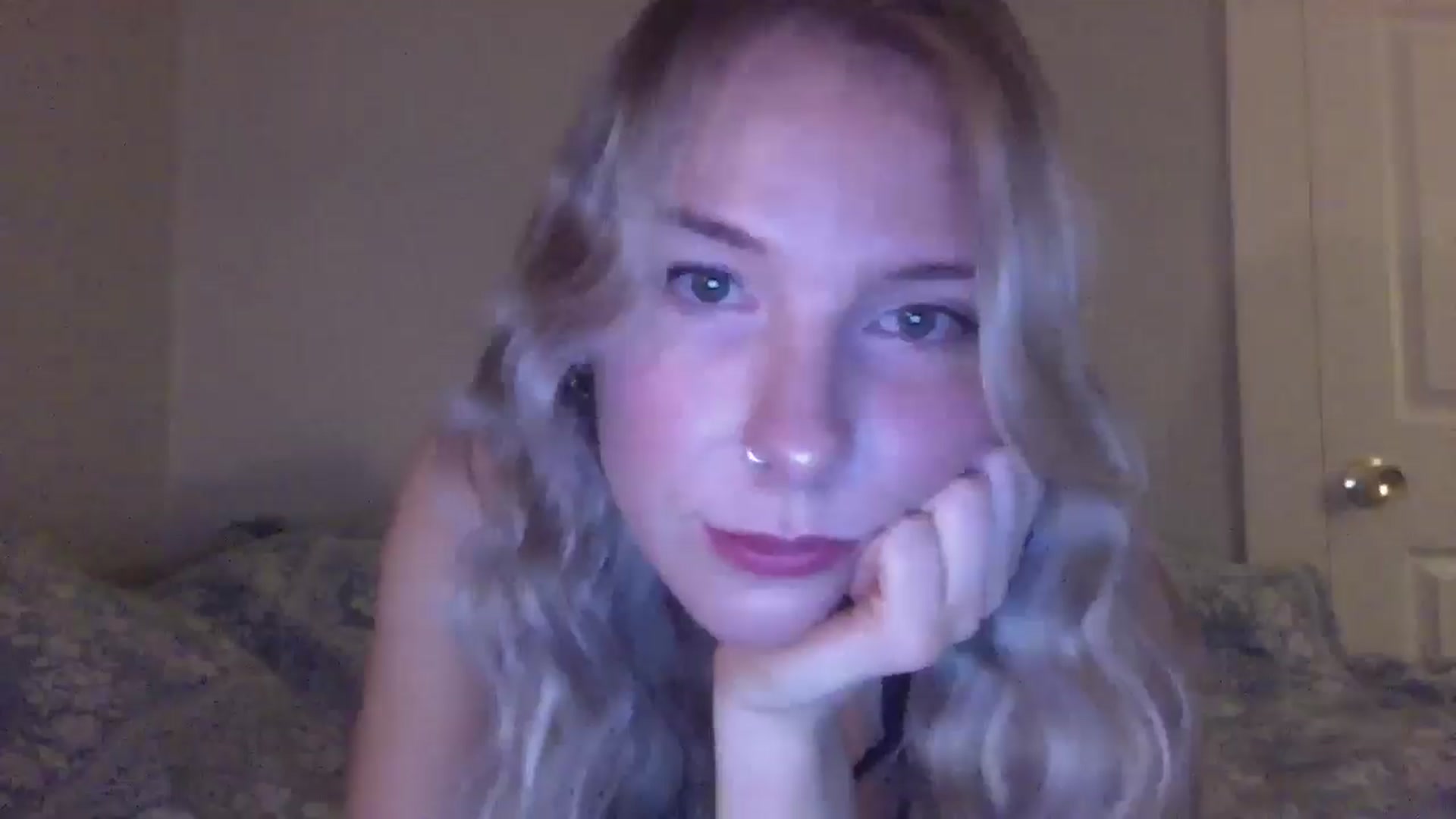 Gallery image thumbnail from Peachyk33n's myfreecams stream on, 01/29/2025, 04:05 image 5 of 20