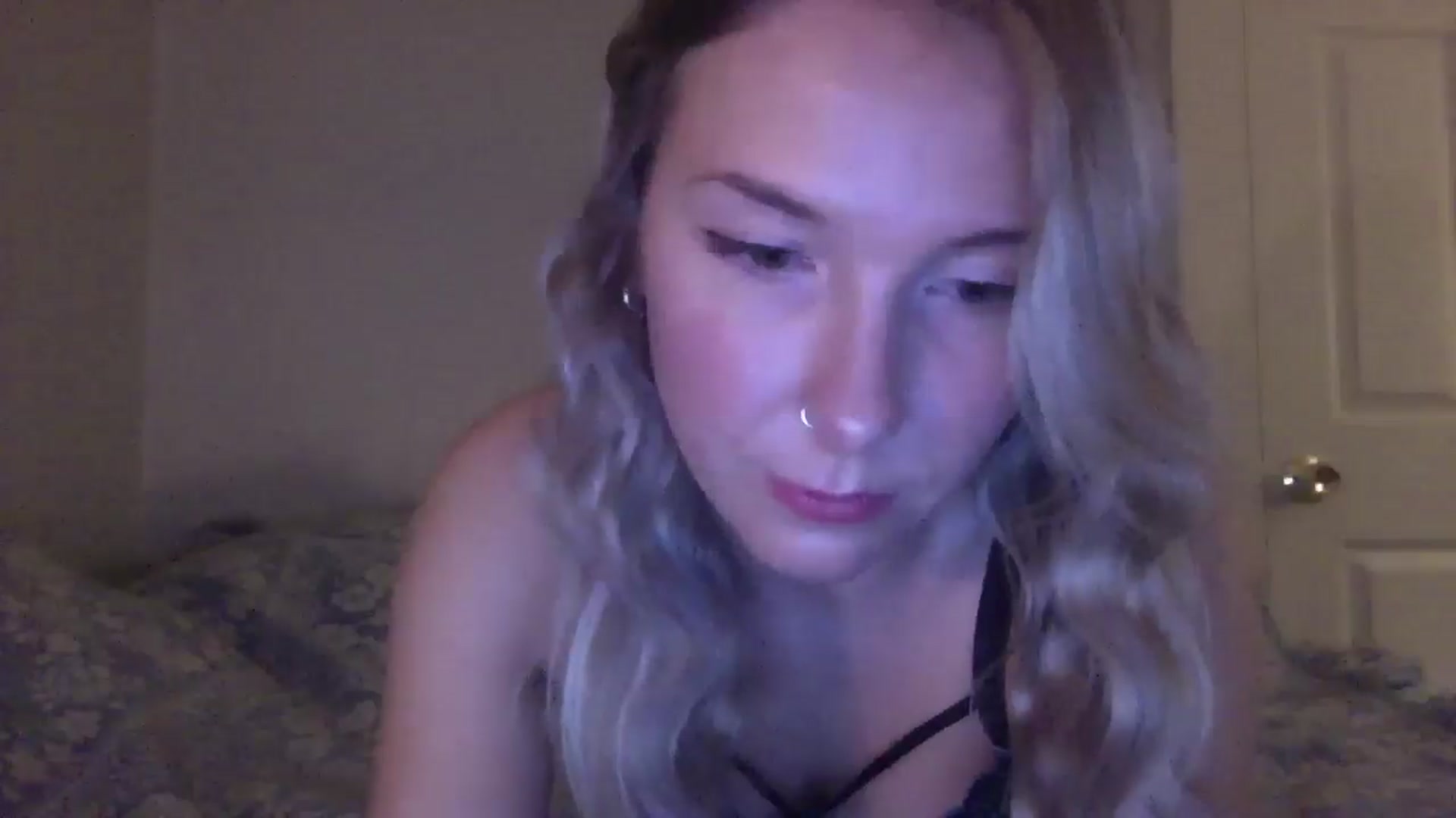 Gallery image thumbnail from Peachyk33n's myfreecams stream on, 01/29/2025, 04:05 image 20 of 20