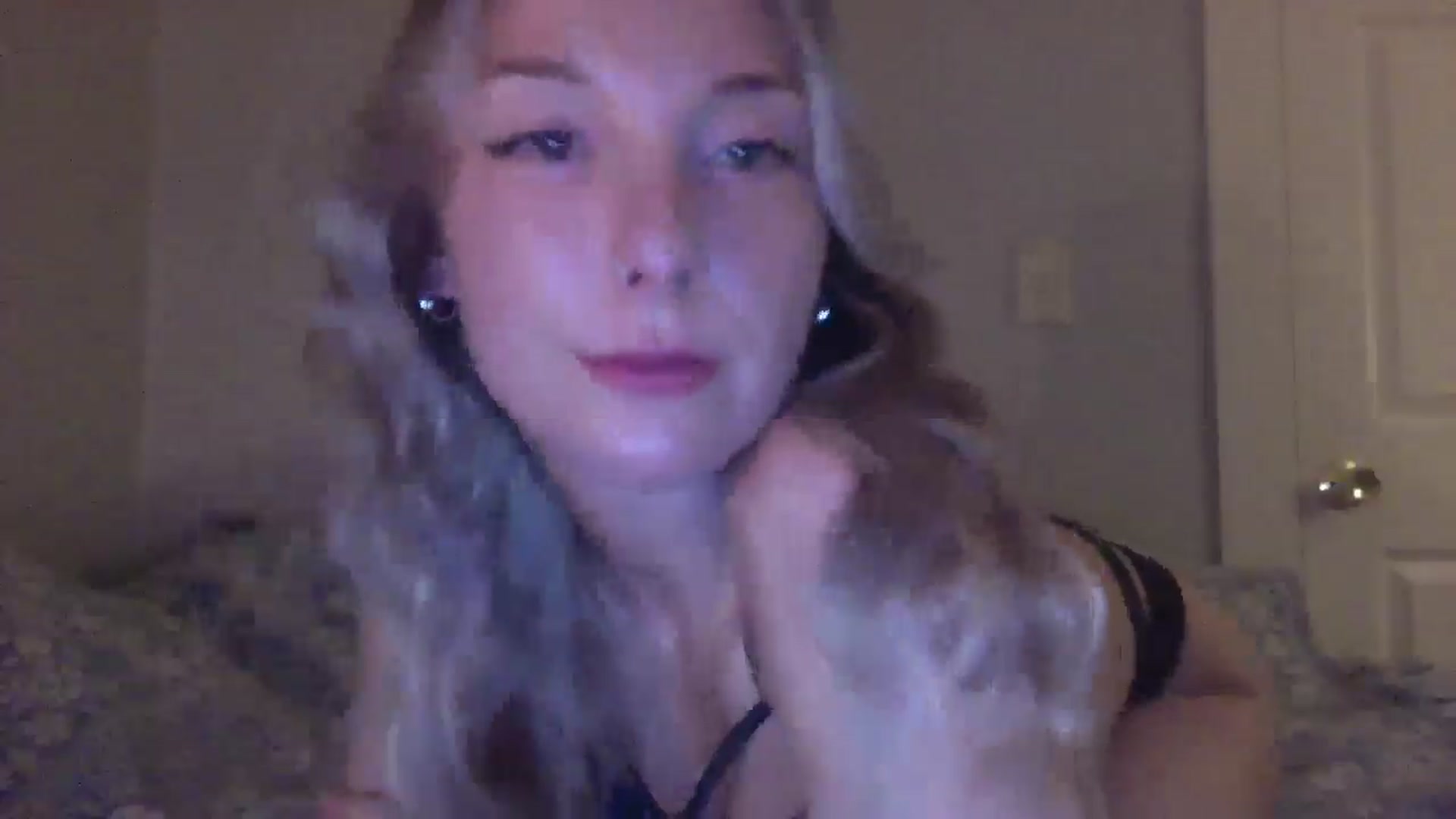 Gallery image thumbnail from Peachyk33n's myfreecams stream on, 01/29/2025, 04:05 image 13 of 20
