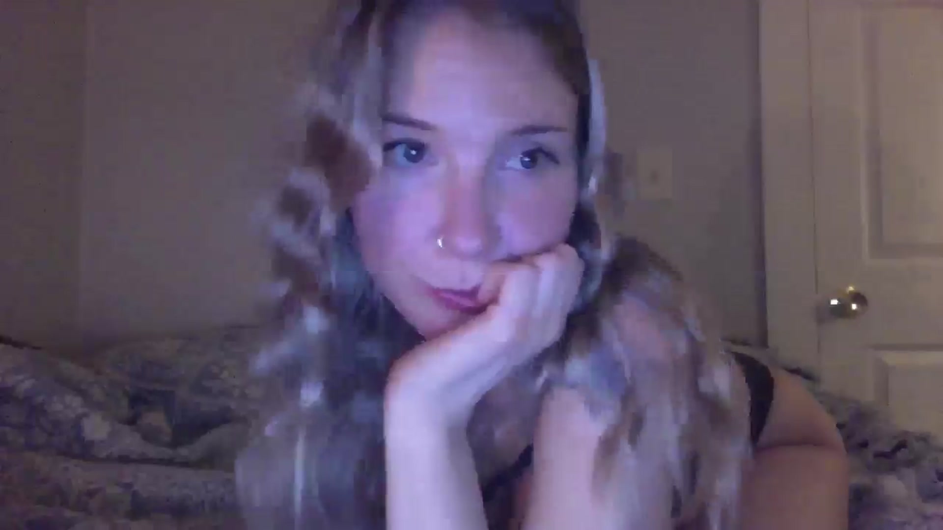 Gallery image thumbnail from Peachyk33n's myfreecams stream on, 01/29/2025, 06:21 image 7 of 20