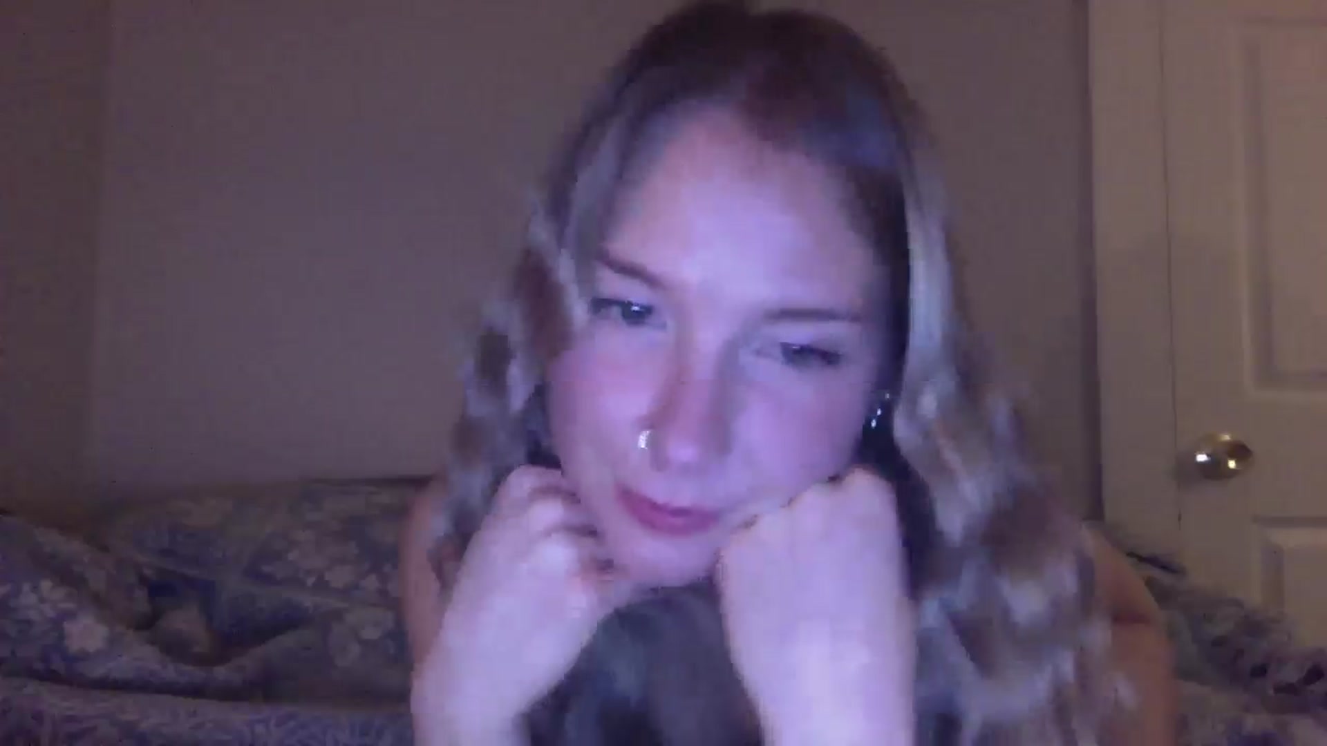 Gallery image thumbnail from Peachyk33n's myfreecams stream on, 01/29/2025, 06:21 image 14 of 20