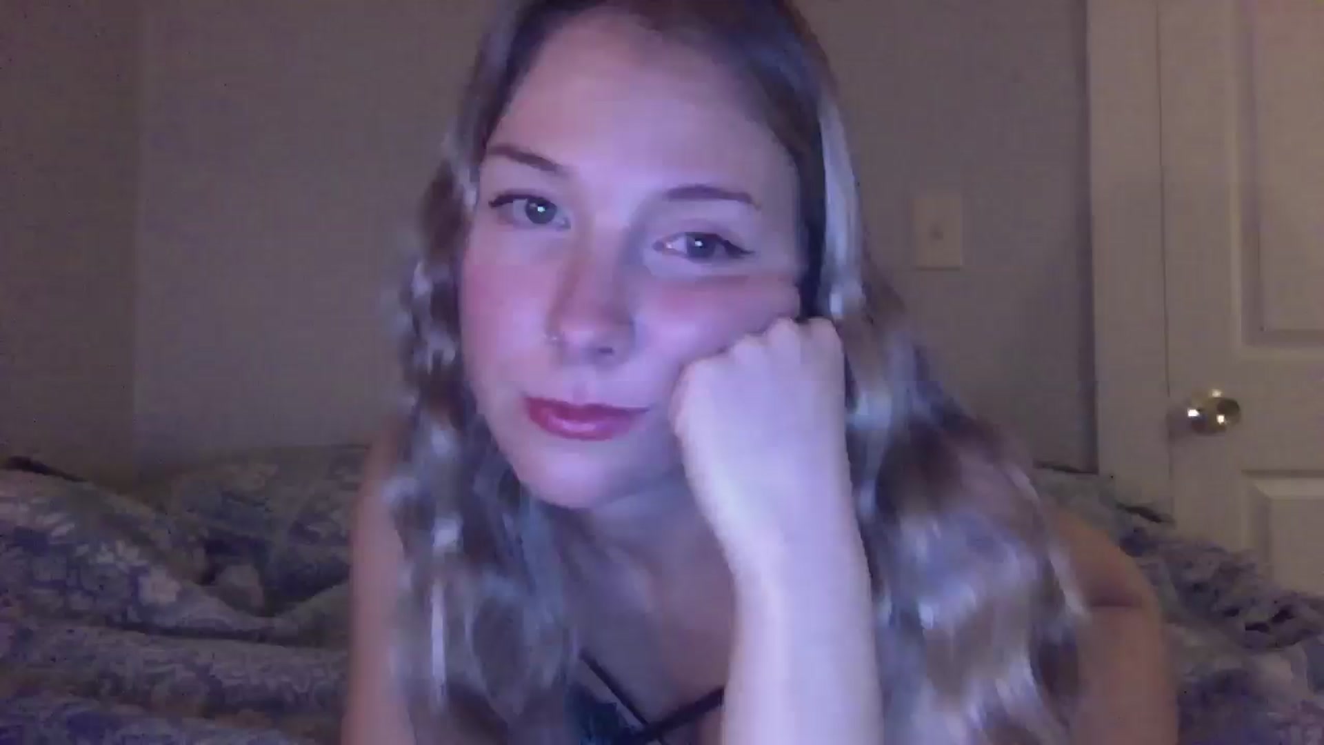 Gallery image thumbnail from Peachyk33n's myfreecams stream on, 01/29/2025, 06:21 image 4 of 20