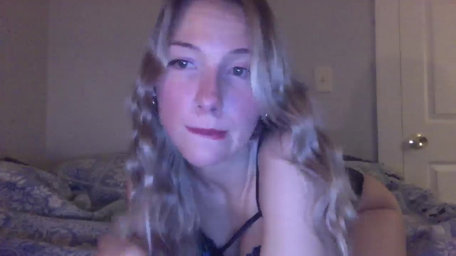 Gallery image thumbnail from Peachyk33n's myfreecams stream on, 01/29/2025, 06:21 image 3 of 20