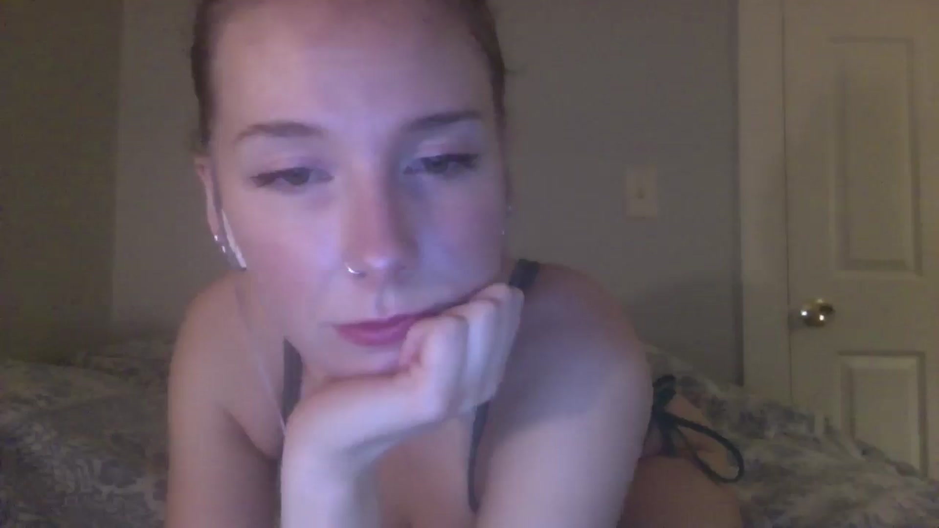 Gallery image thumbnail from Peachyk33n's myfreecams stream on, 02/02/2025, 02:13 image 7 of 20