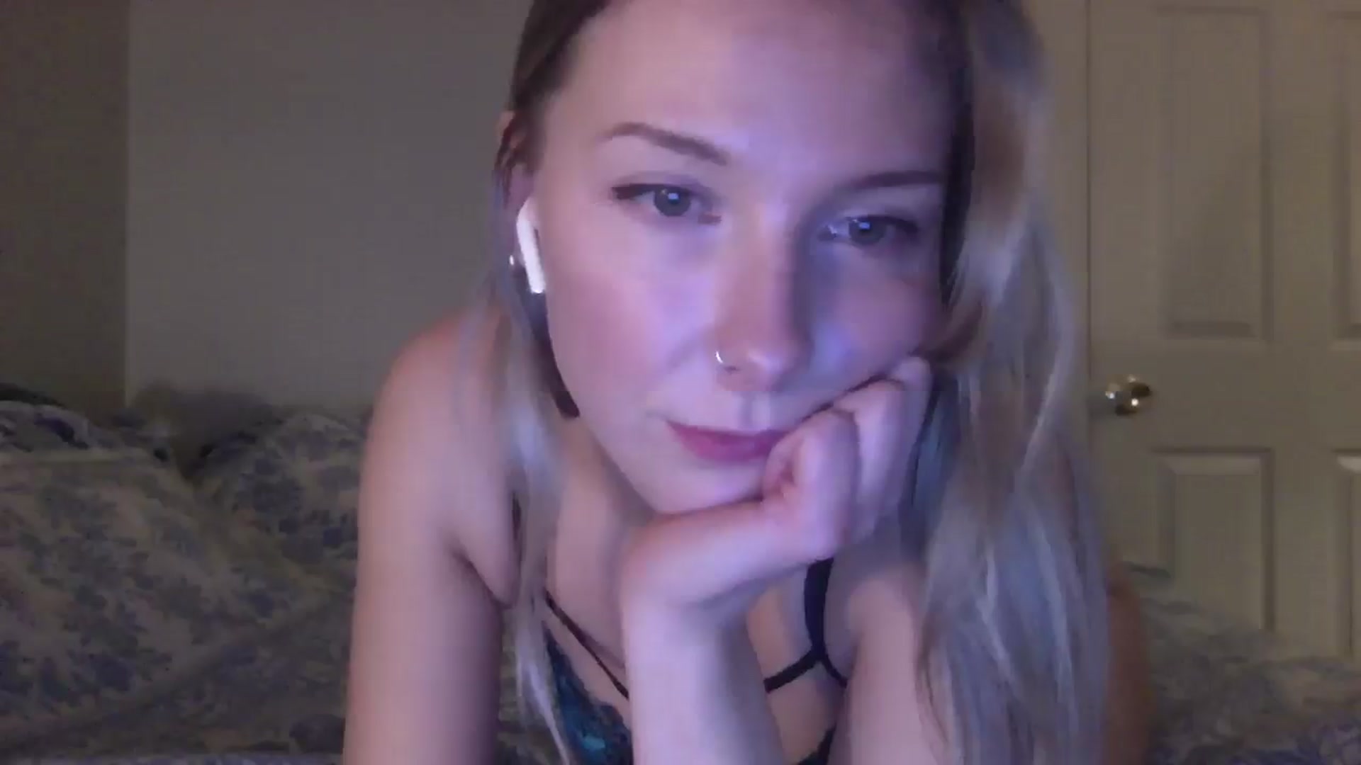 Gallery image thumbnail from Peachyk33n's myfreecams stream on, 02/14/2025, 01:50 image 20 of 20