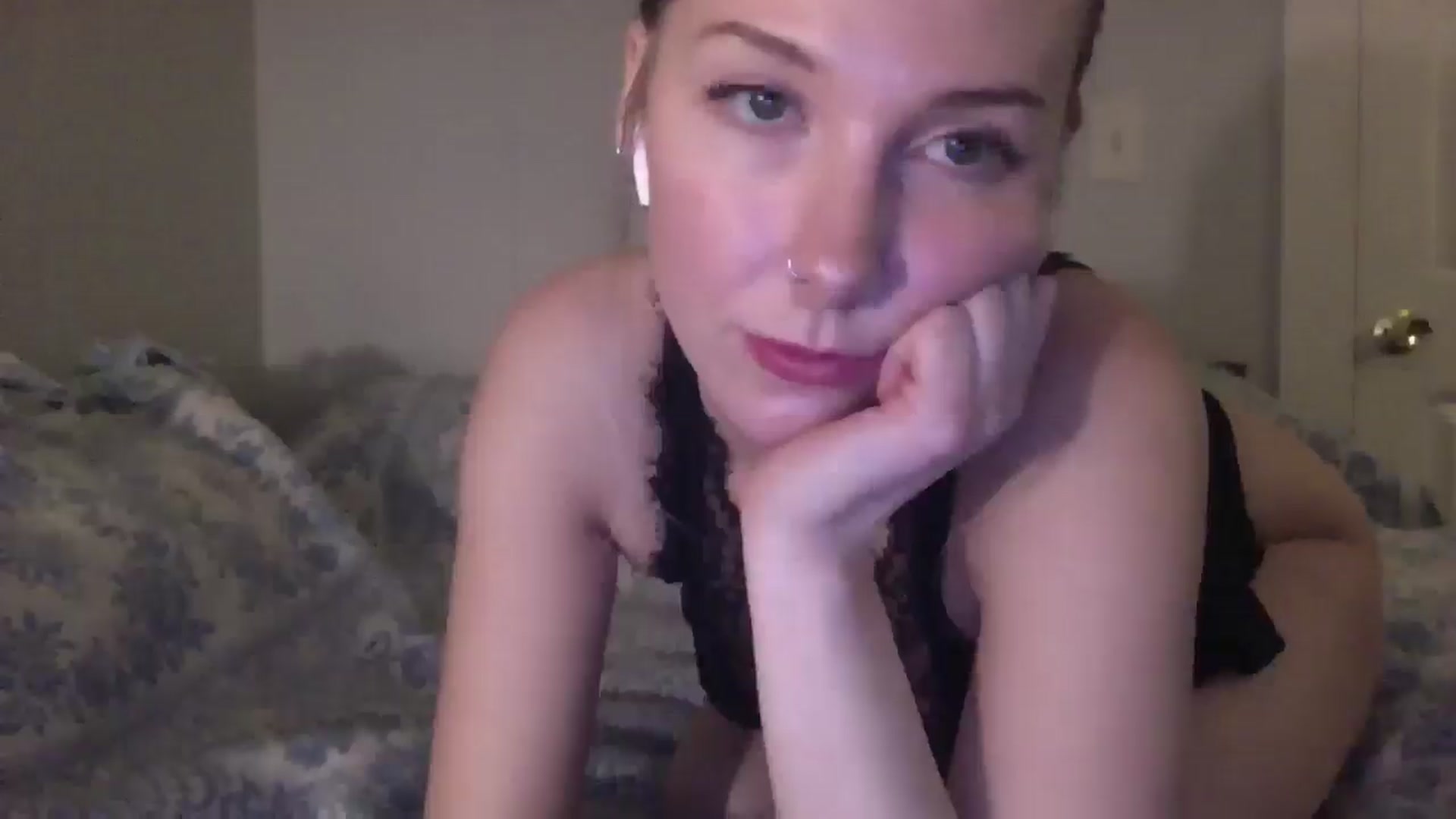 Gallery image thumbnail from Peachyk33n's myfreecams stream on, 02/15/2025, 02:29 image 14 of 20