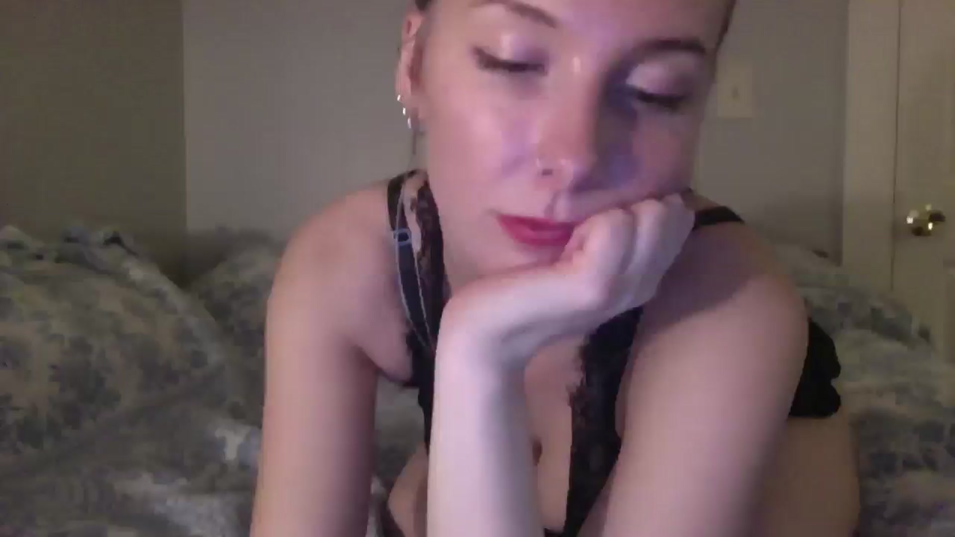 Gallery image thumbnail from Peachyk33n's myfreecams stream on, 02/15/2025, 06:37 image 6 of 20