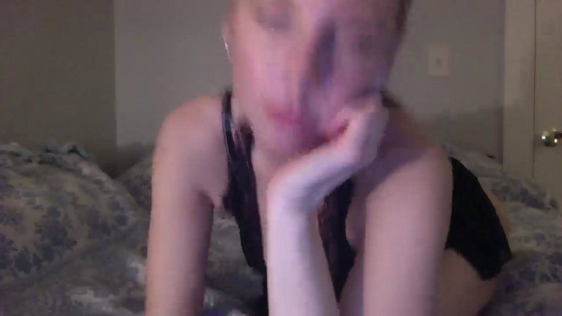 Gallery image thumbnail from Peachyk33n's myfreecams stream on, 02/15/2025, 06:37 image 8 of 20