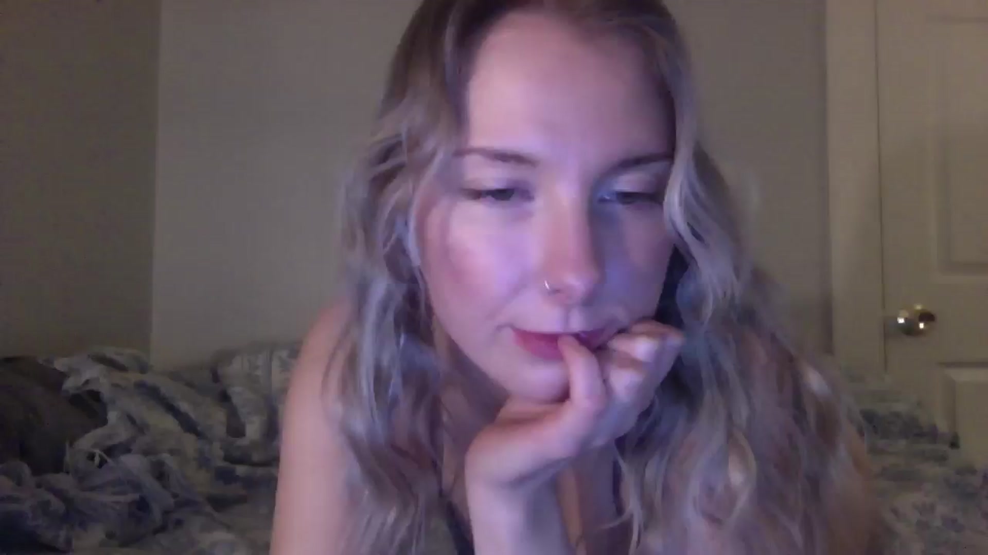 Gallery image thumbnail from Peachyk33n's myfreecams stream on, 02/16/2025, 04:02 image 15 of 20