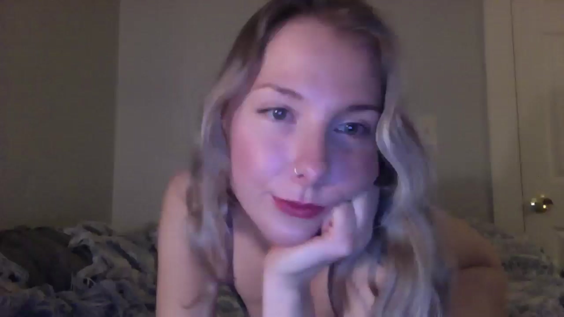 Gallery image thumbnail from Peachyk33n's myfreecams stream on, 02/16/2025, 04:02 image 1 of 20