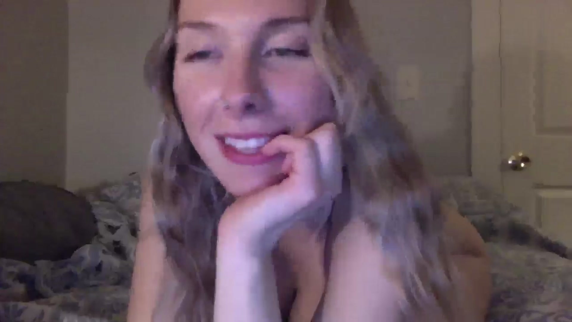 Gallery image thumbnail from Peachyk33n's myfreecams stream on, 02/16/2025, 06:46 image 4 of 20