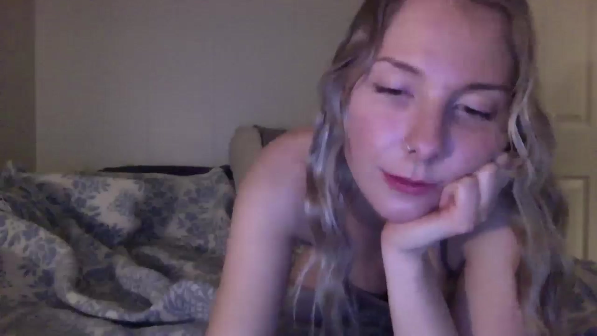 Gallery image thumbnail from Peachyk33n's myfreecams stream on, 02/16/2025, 08:45 image 12 of 20