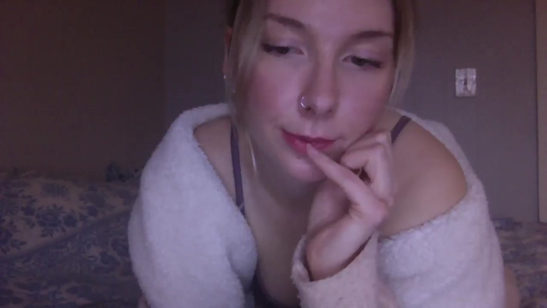 Gallery image thumbnail from Peachyk33n's myfreecams stream on, 02/25/2025, 01:05 image 20 of 20