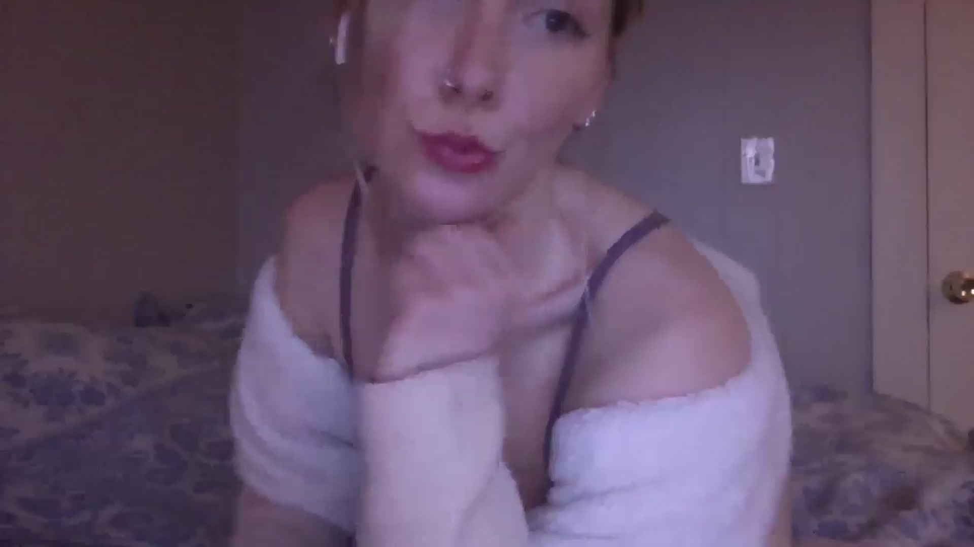 Gallery image thumbnail from Peachyk33n's myfreecams stream on, 02/25/2025, 01:05 image 8 of 20