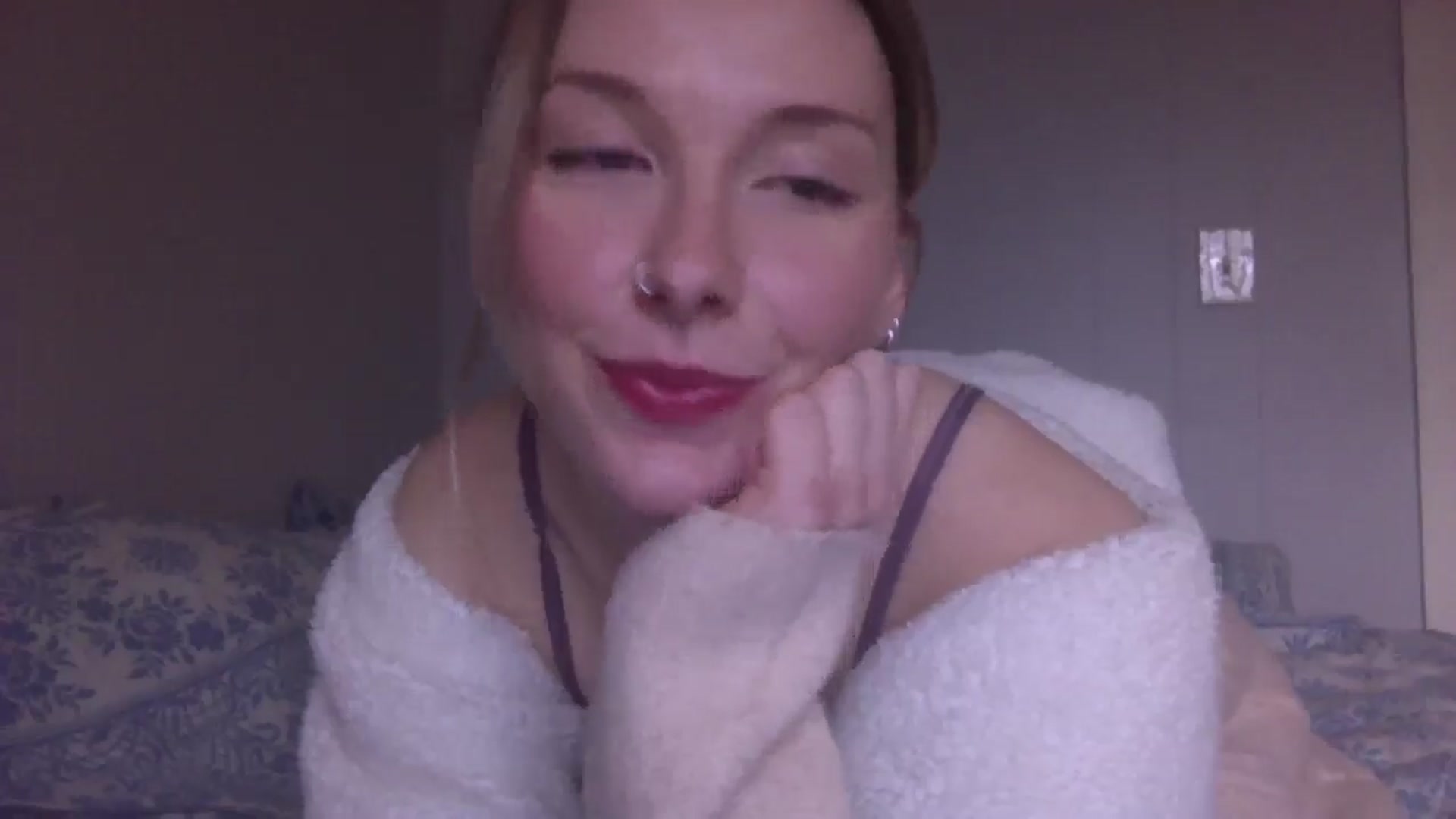 Gallery image thumbnail from Peachyk33n's myfreecams stream on, 02/25/2025, 01:05 image 13 of 20