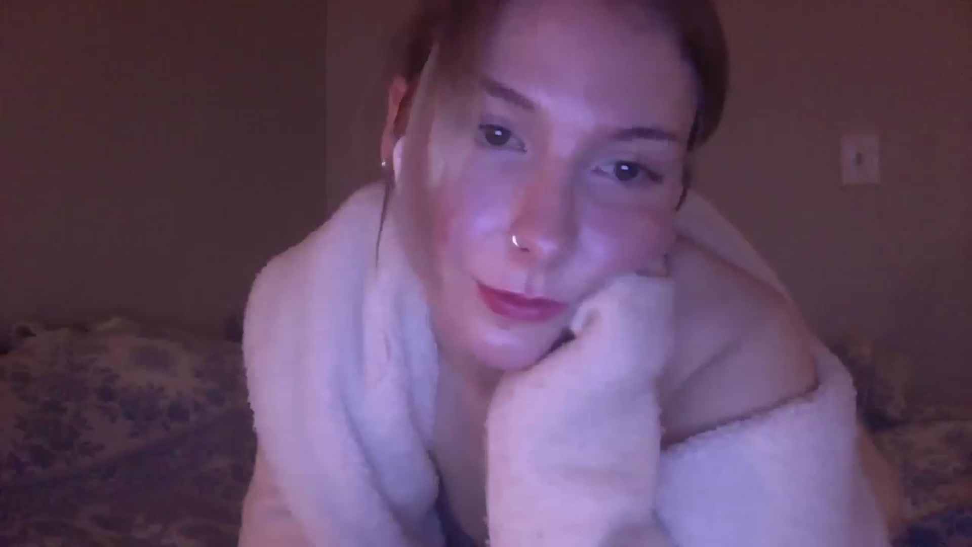 Gallery image thumbnail from Peachyk33n's myfreecams stream on, 02/25/2025, 01:48 image 16 of 20