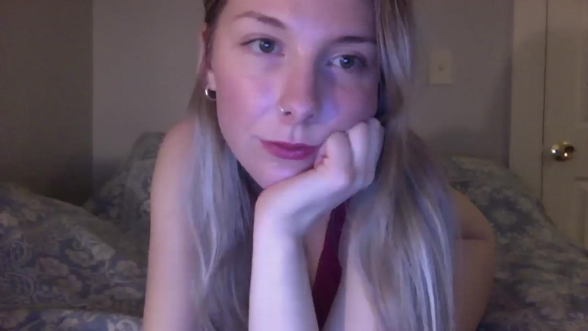 Gallery image thumbnail from Peachyk33n's myfreecams stream on, 02/27/2025, 03:49 image 2 of 20