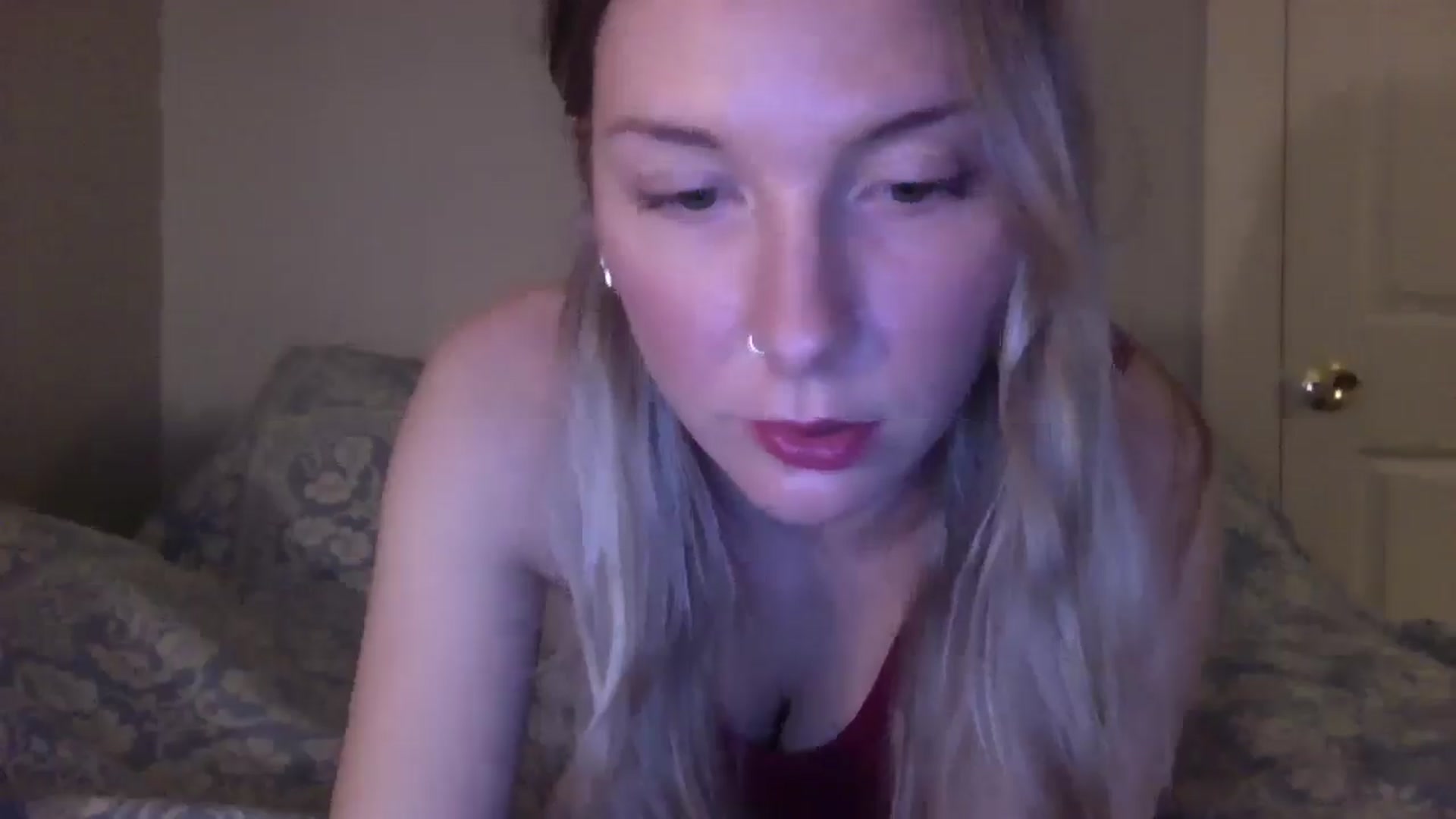 Gallery image thumbnail from Peachyk33n's myfreecams stream on, 02/27/2025, 03:49 image 14 of 20