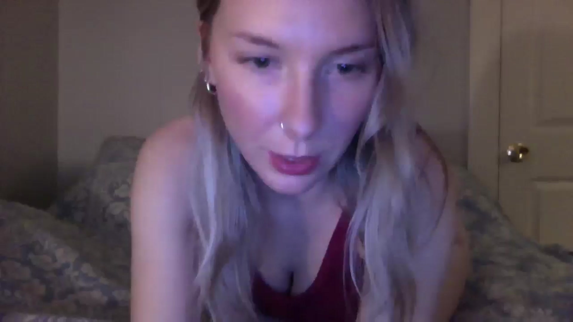Gallery image thumbnail from Peachyk33n's myfreecams stream on, 02/27/2025, 03:49 image 16 of 20