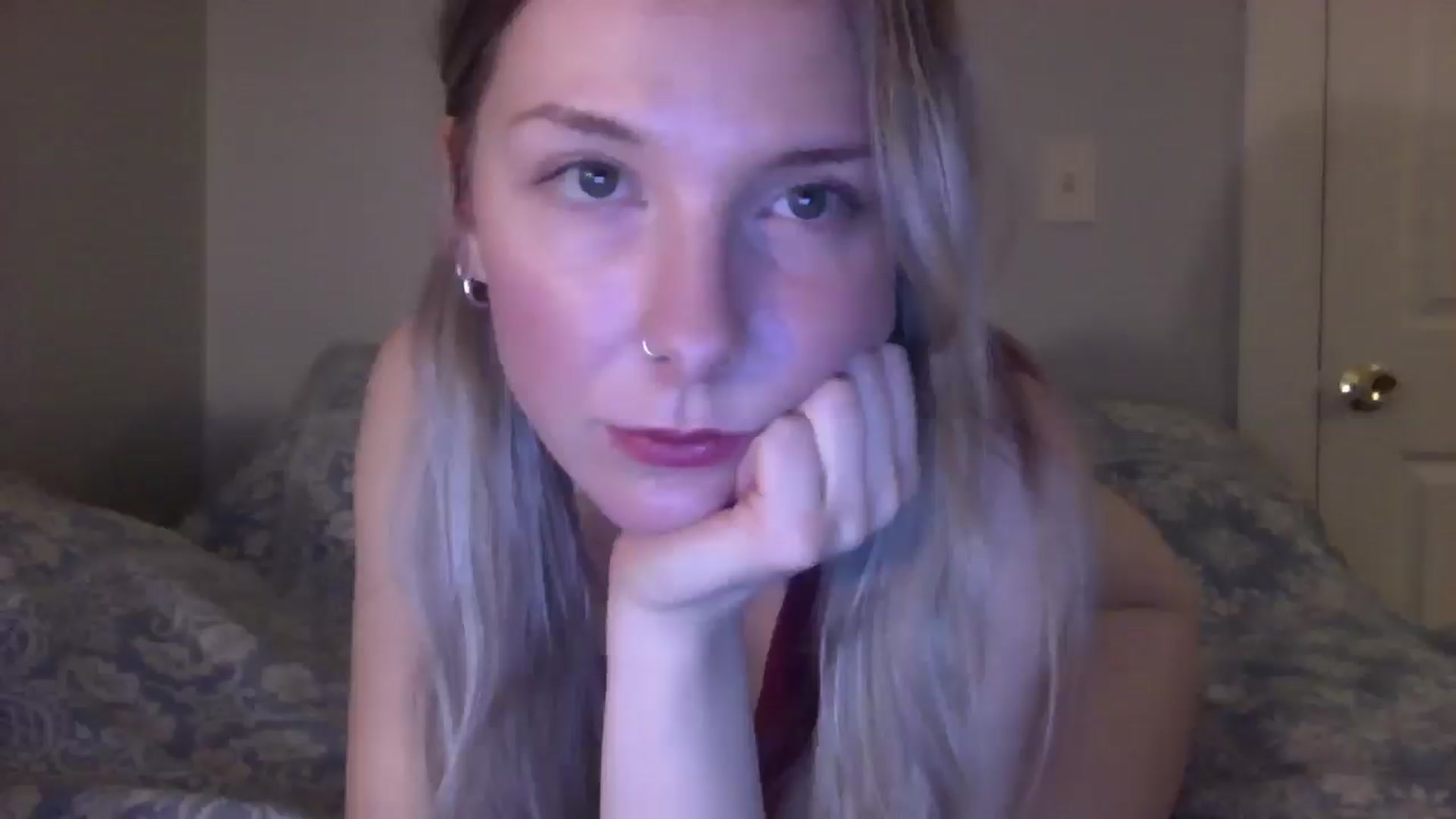 Gallery image thumbnail from Peachyk33n's myfreecams stream on, 02/27/2025, 03:49 image 5 of 20