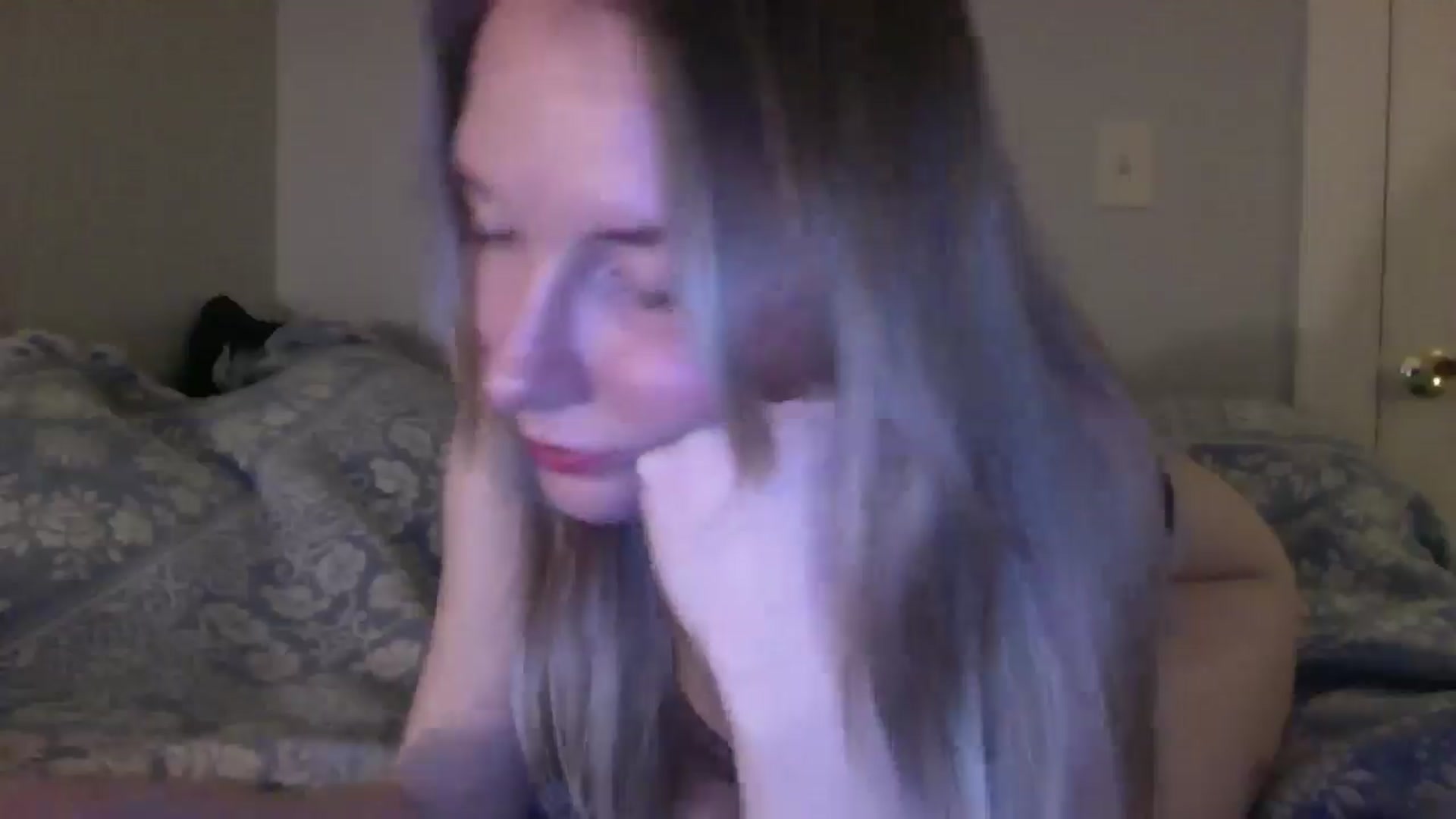 Gallery image thumbnail from Peachyk33n's myfreecams stream on, 03/02/2025, 06:28 image 17 of 20