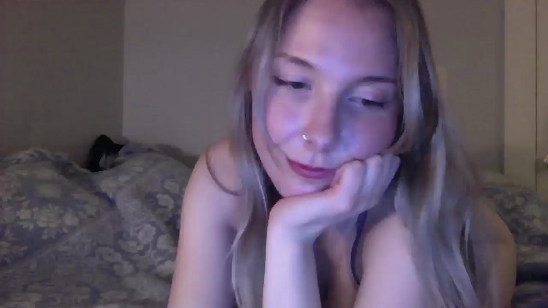 Gallery image thumbnail from Peachyk33n's myfreecams stream on, 03/02/2025, 06:28 image 1 of 20