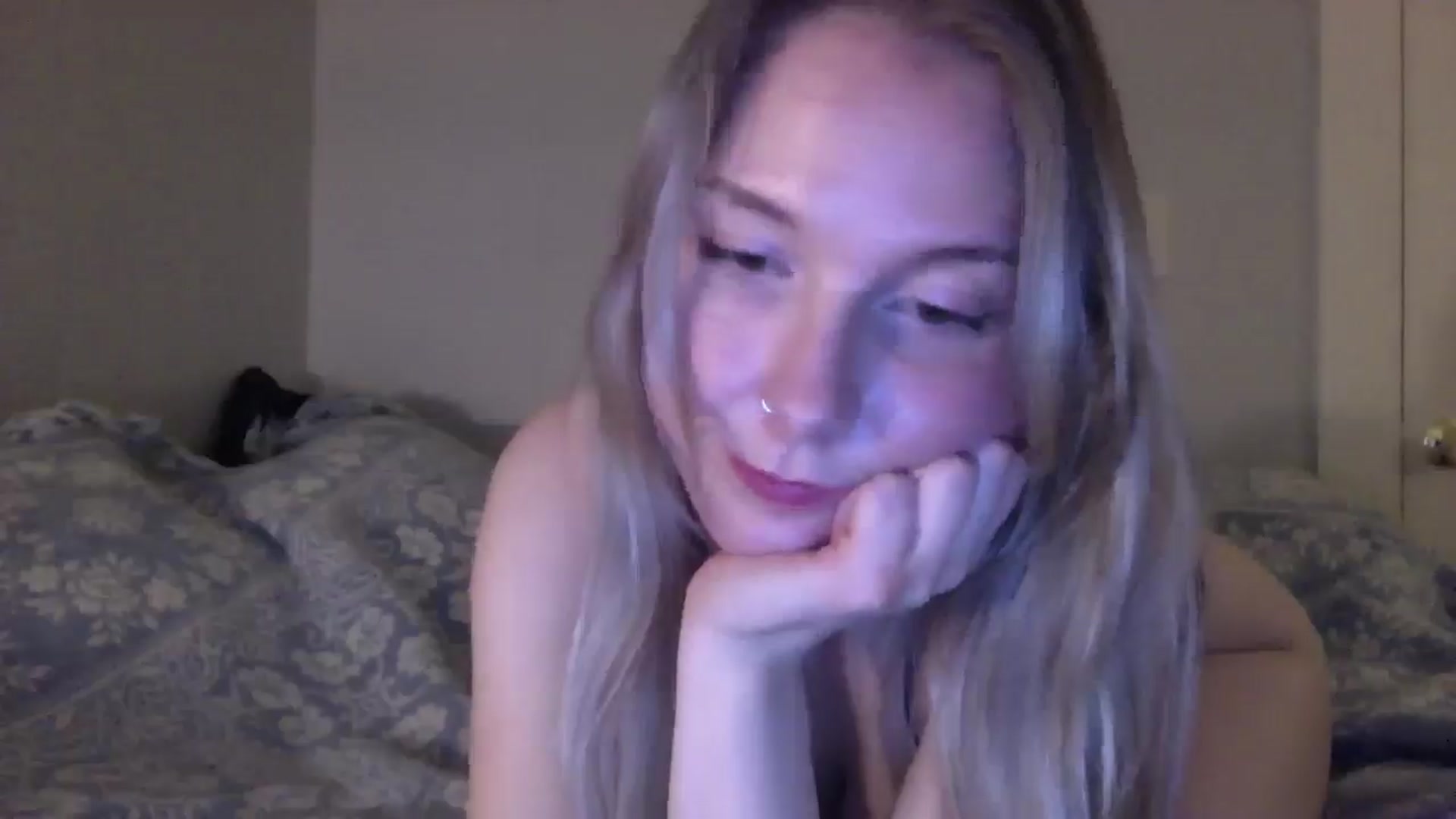 Gallery image thumbnail from Peachyk33n's myfreecams stream on, 03/02/2025, 06:28 image 6 of 20