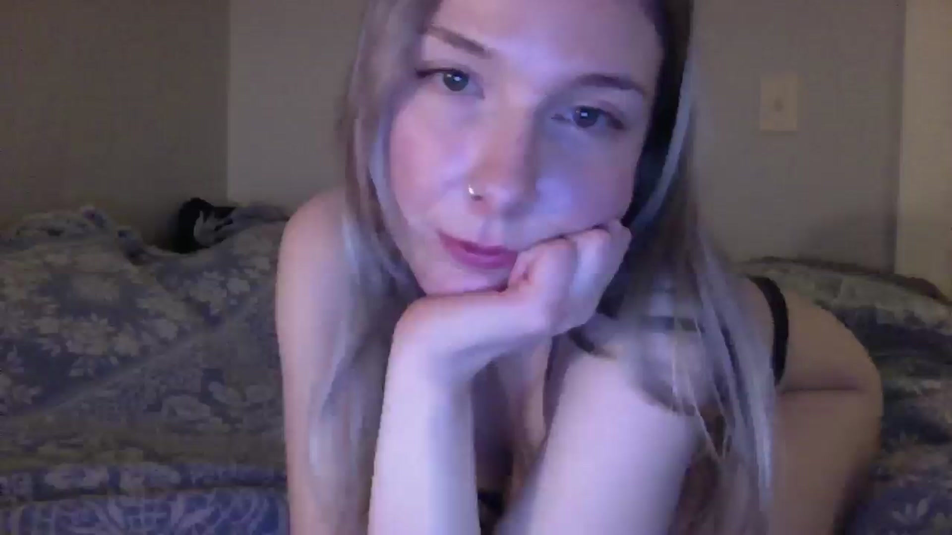 Gallery image thumbnail from Peachyk33n's myfreecams stream on, 03/02/2025, 07:18 image 18 of 20