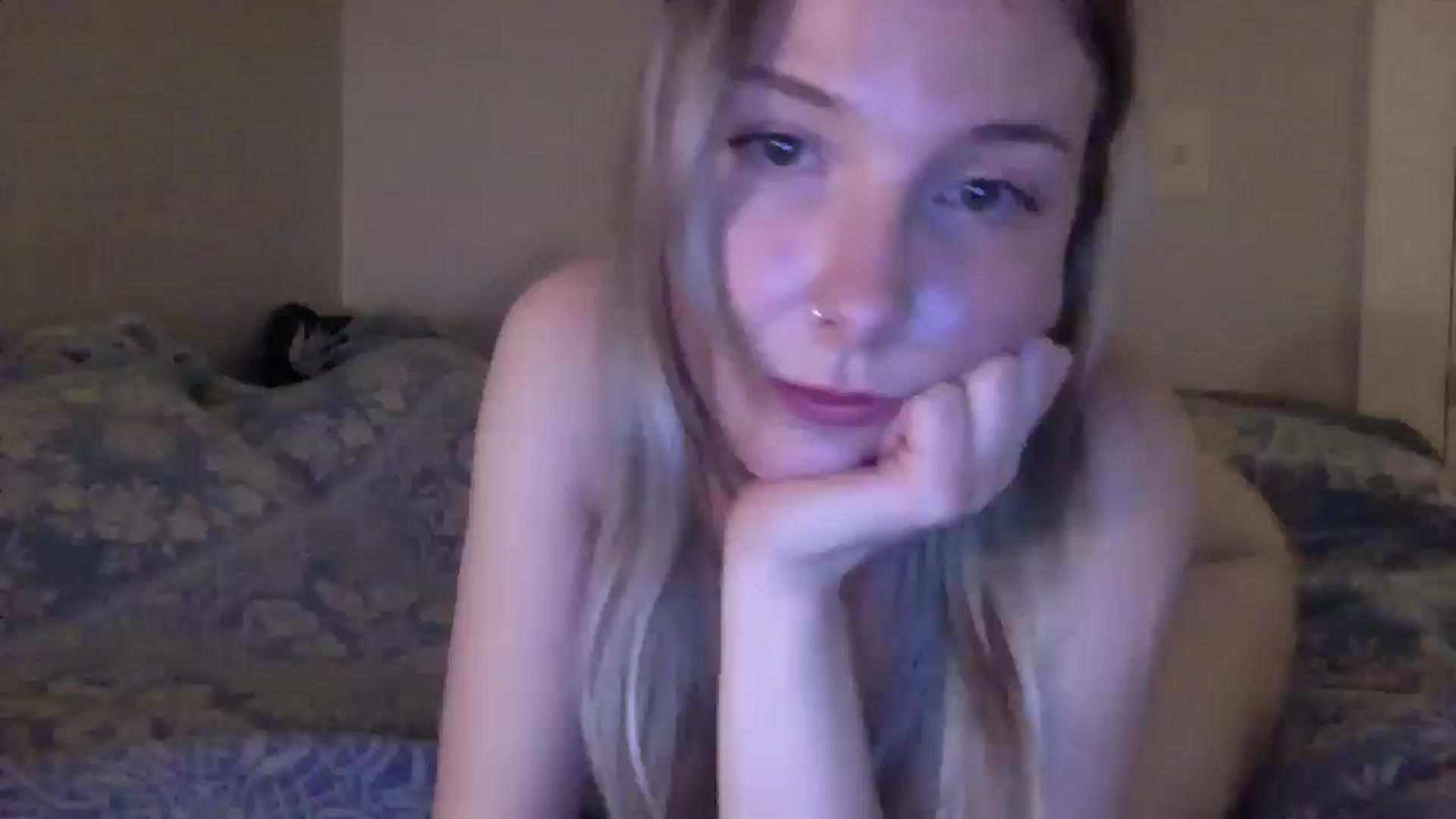 Gallery image thumbnail from Peachyk33n's myfreecams stream on, 03/02/2025, 07:18 image 7 of 20