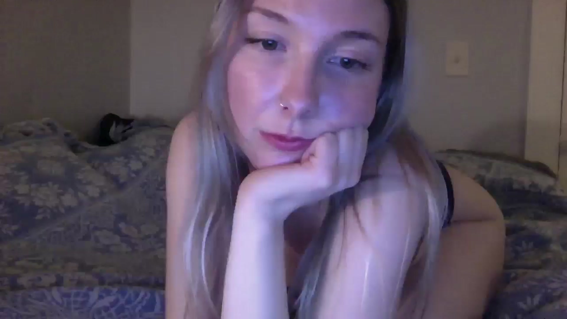 Gallery image thumbnail from Peachyk33n's myfreecams stream on, 03/02/2025, 07:18 image 2 of 20