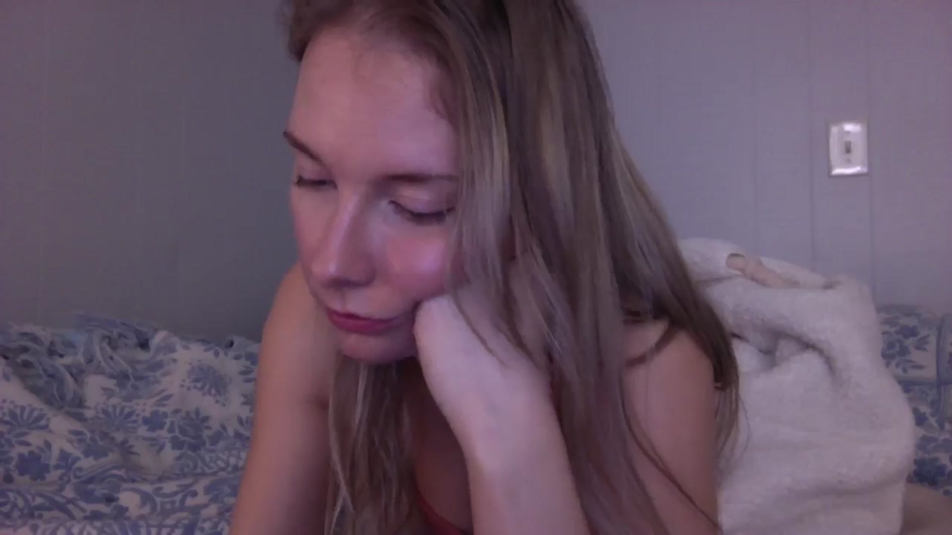 Gallery image thumbnail from Peachyk33n's myfreecams stream on, 03/03/2025, 23:41 image 2 of 20