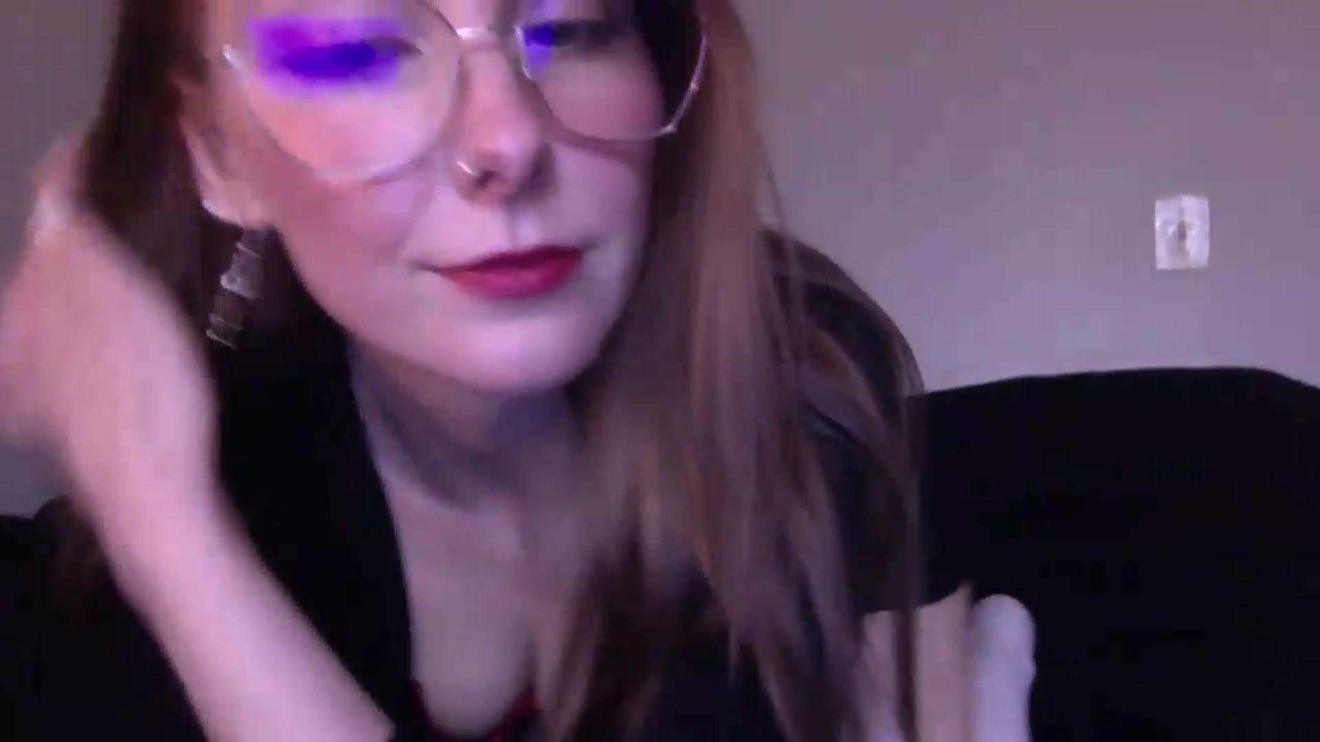 Gallery image thumbnail from Peachyk33n's myfreecams stream on, 06/29/2026, 01:49 image 11 of 20