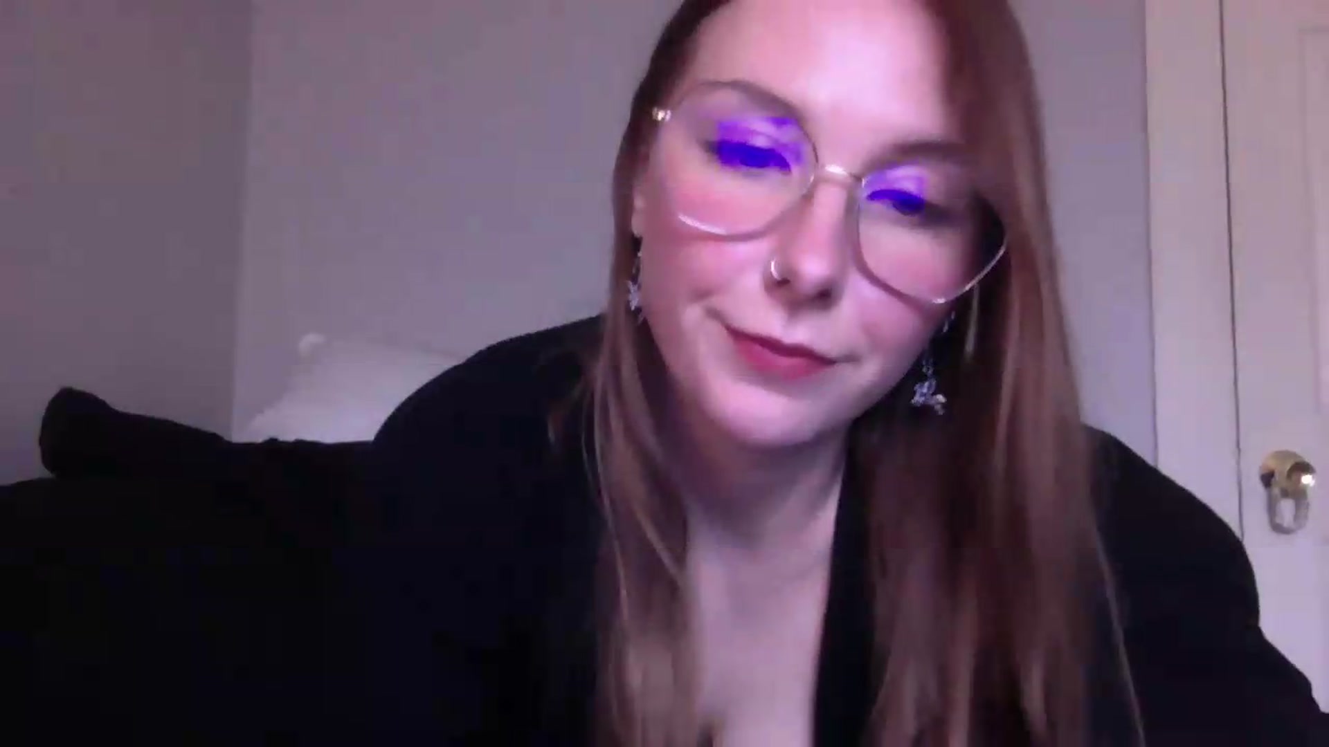 Gallery image thumbnail from Peachyk33n's myfreecams stream on, 06/29/2026, 01:49 image 5 of 20