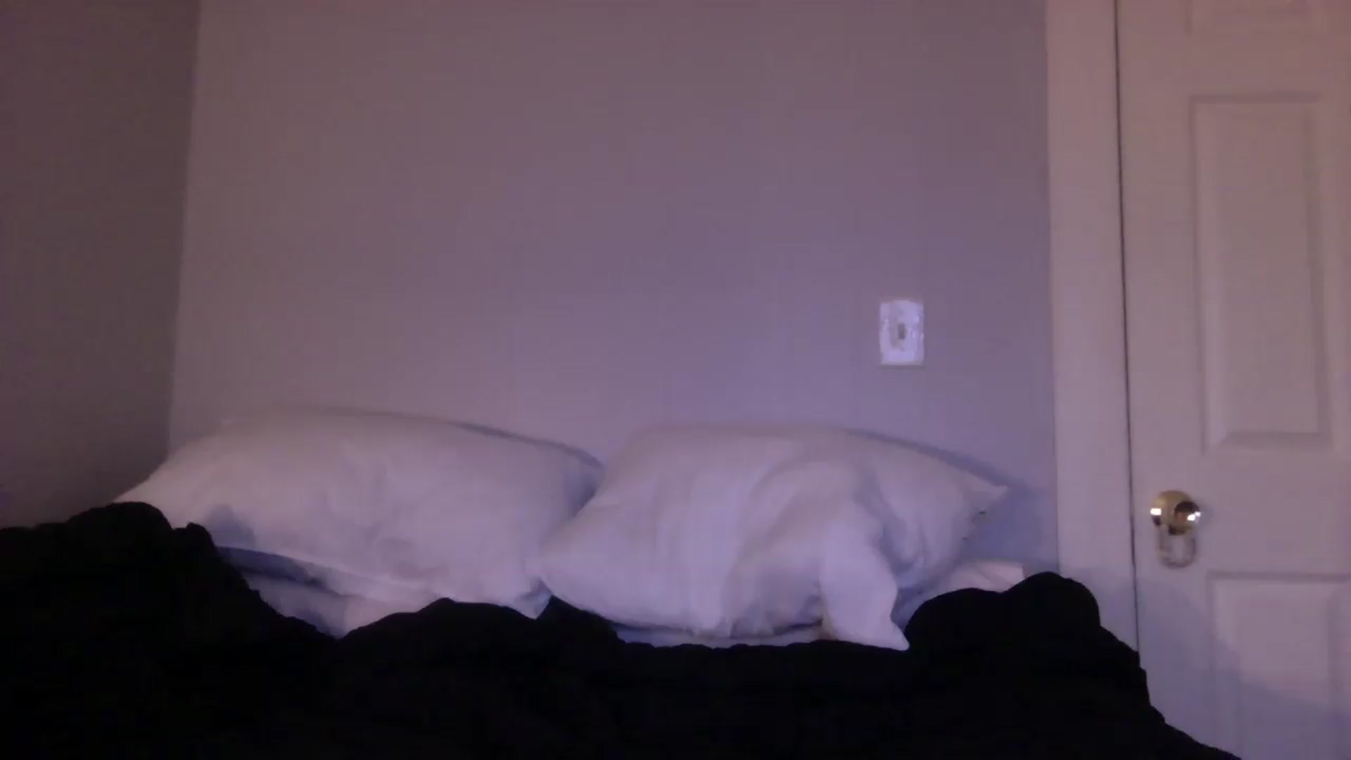 Gallery image thumbnail from Peachyk33n's myfreecams stream on, 06/29/2026, 03:22 image 15 of 20