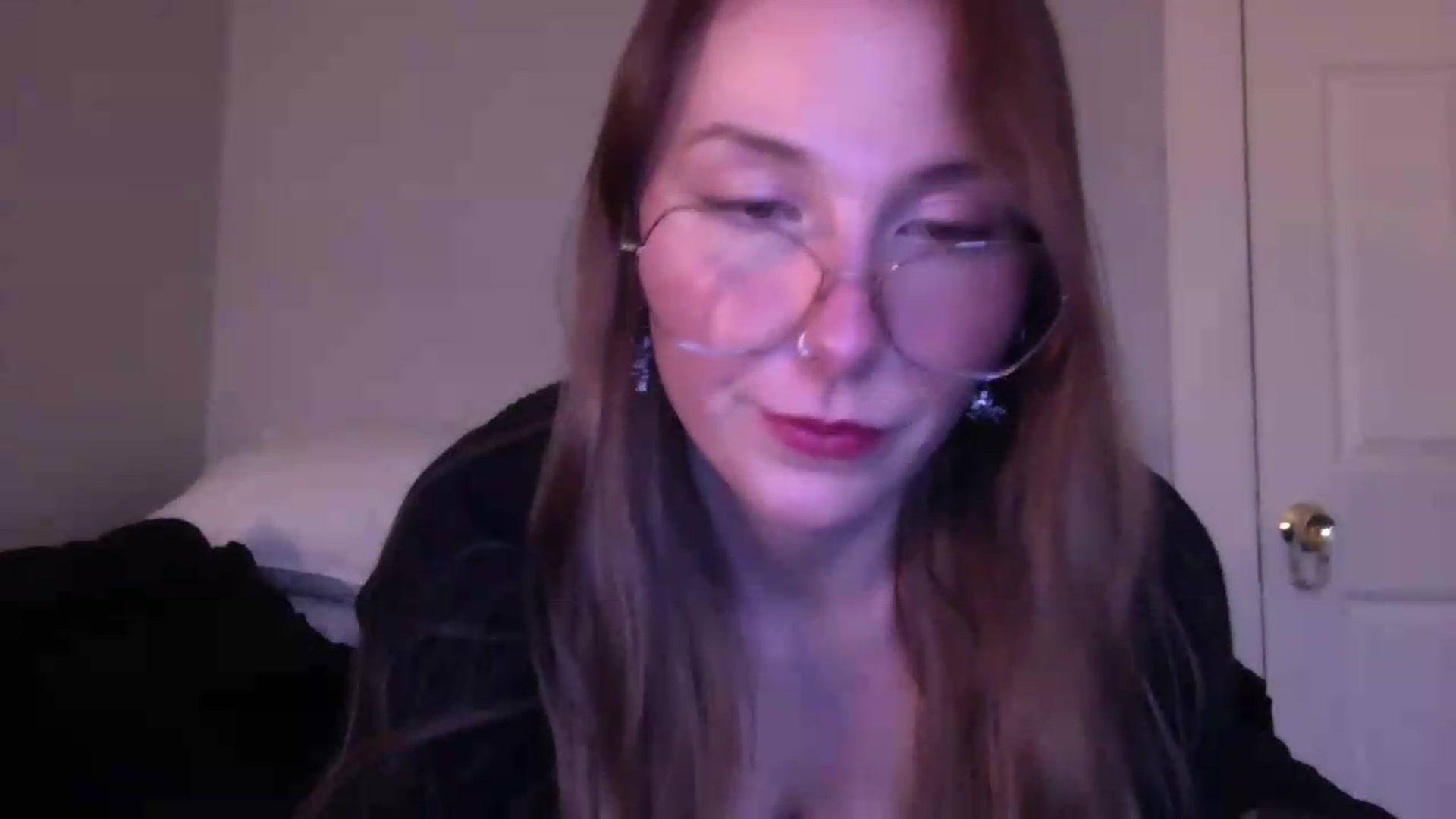 Gallery image thumbnail from Peachyk33n's myfreecams stream on, 06/29/2026, 03:22 image 2 of 20