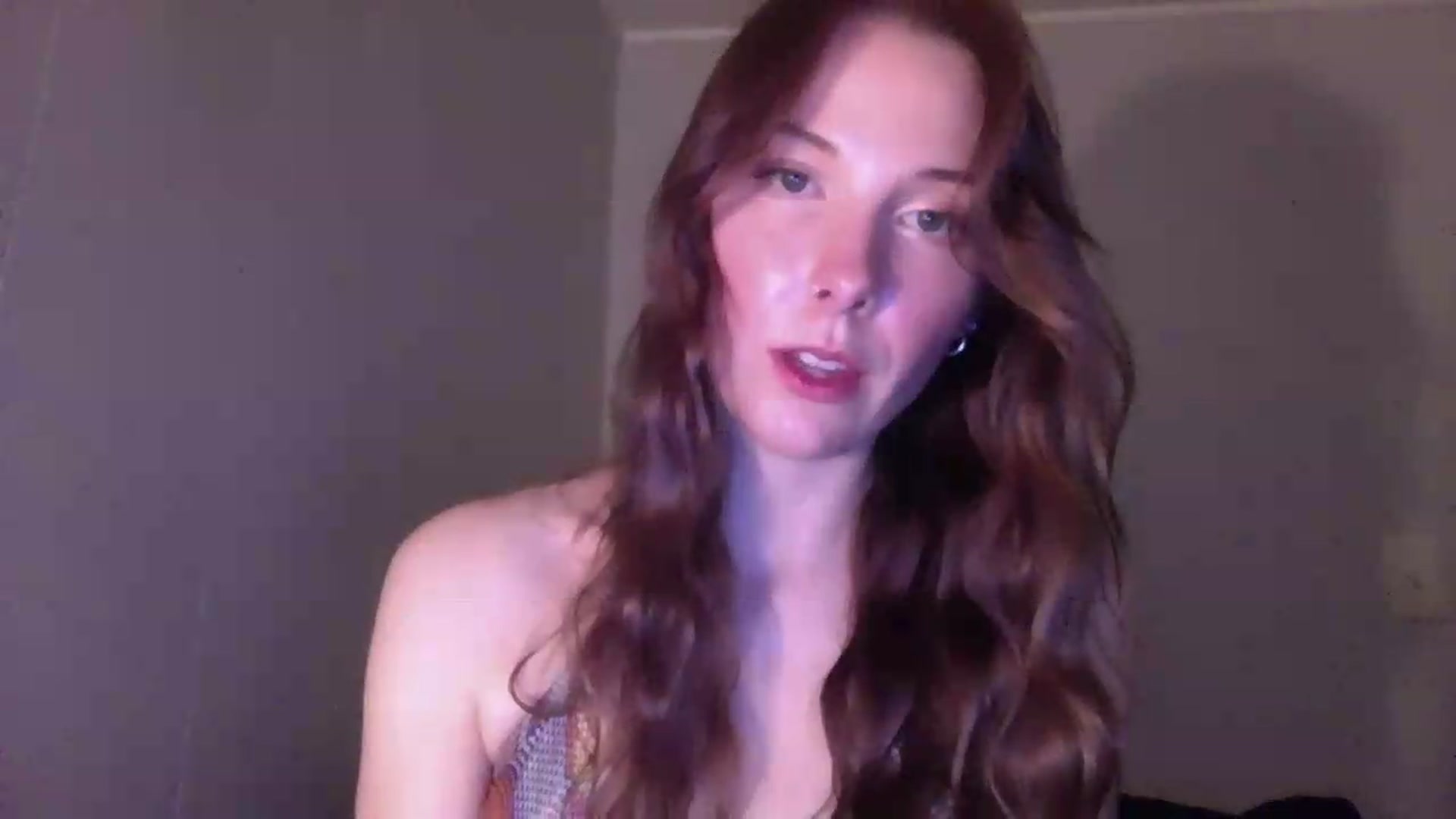 Gallery image thumbnail from Peachyk33n's myfreecams stream on, 08/31/2026, 03:09 image 16 of 20