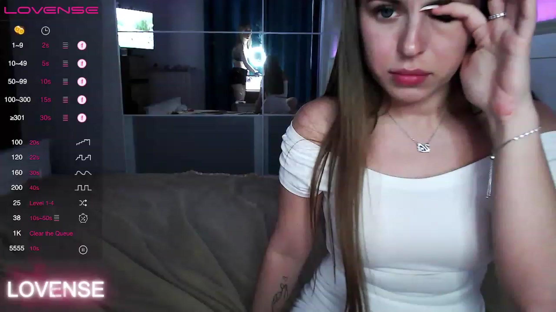 Gallery image thumbnail from PeachyyyGirl's myfreecams stream on, 05/06/2023, 17:19 image 10 of 20