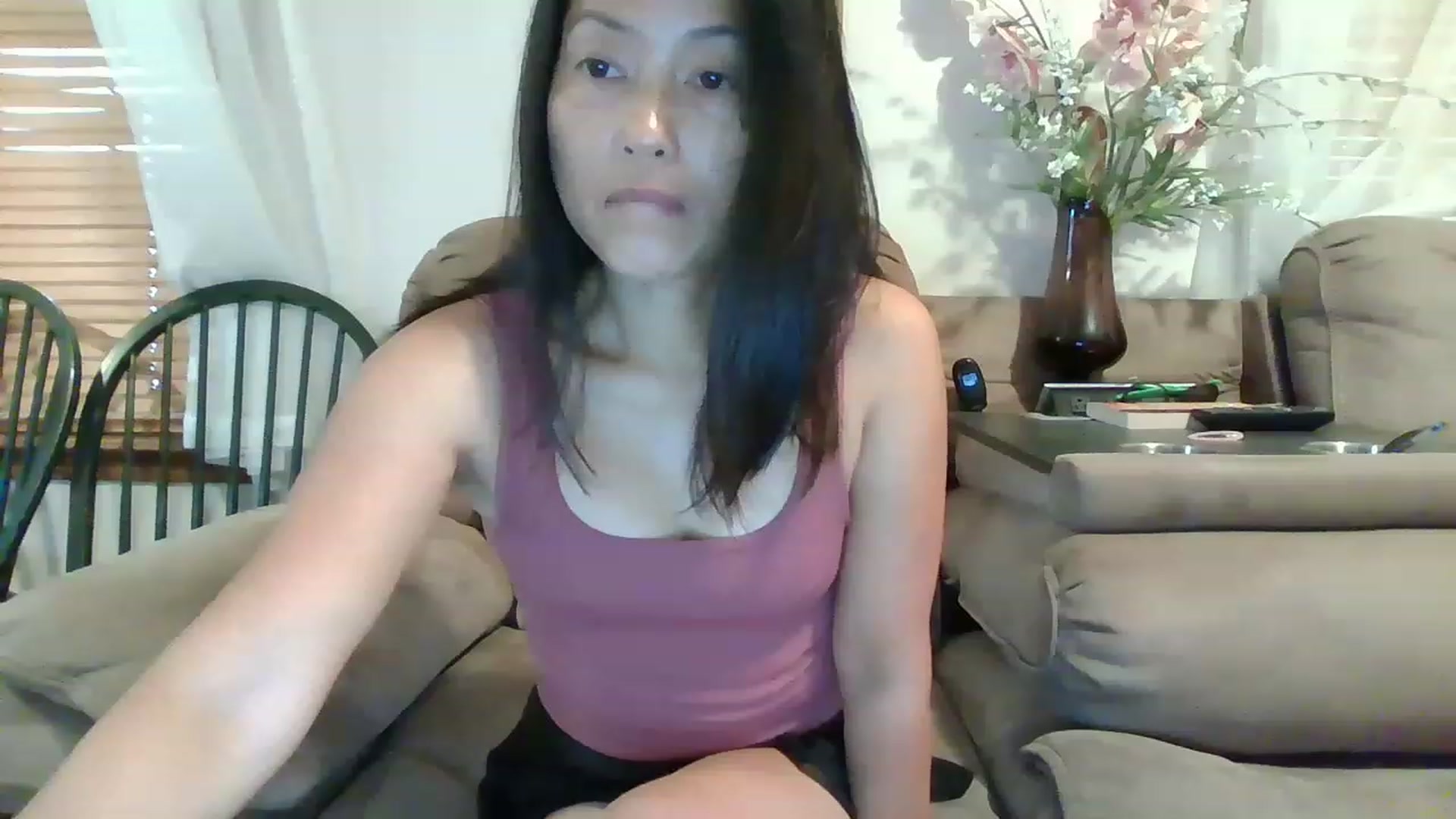 Gallery image thumbnail from PearlAsia's myfreecams stream on, 08/25/2023, 13:13 image 1 of 20