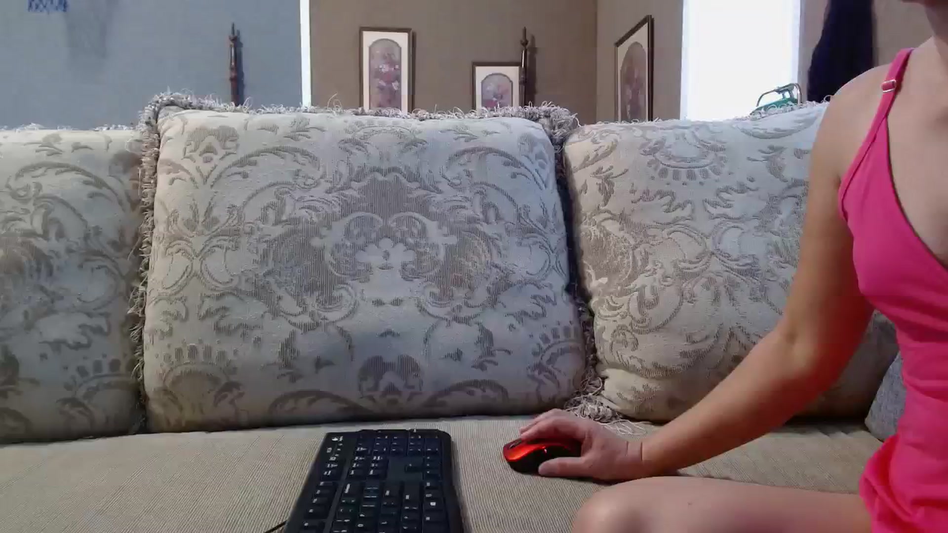 Gallery image thumbnail from PearlAsia's myfreecams stream on, 02/20/2024, 20:23 image 18 of 20
