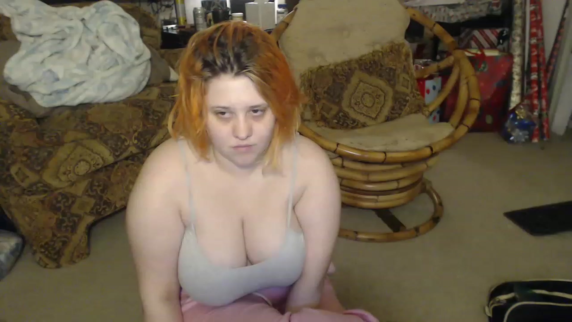 Gallery image thumbnail from PenelopeMars's myfreecams stream on, 12/12/2022, 08:52 image 8 of 20