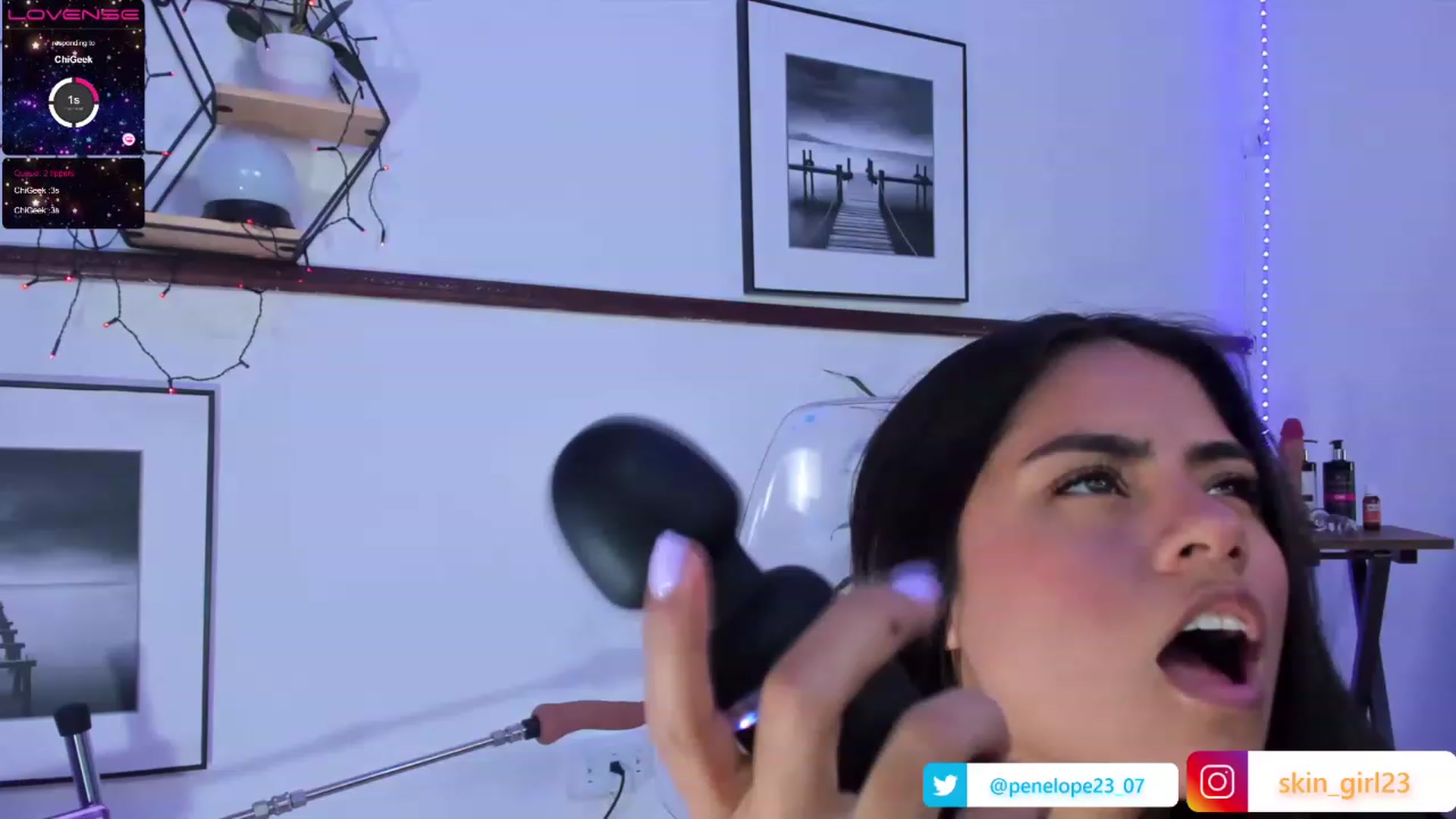 Gallery image thumbnail from Penelope_sexx's myfreecams stream on, 11/26/2022, 01:40 image 8 of 20