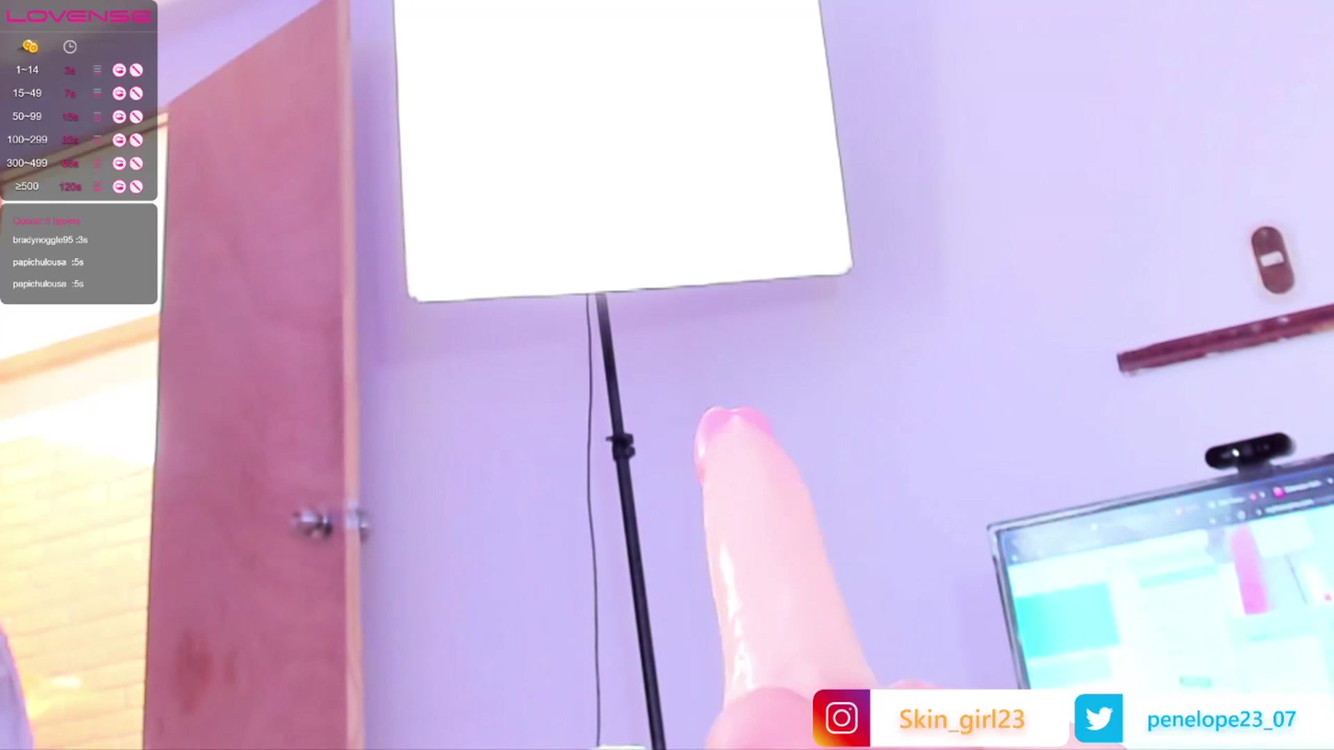 Gallery image thumbnail from Penelope_sexx's myfreecams stream on, 04/23/2023, 17:07 image 7 of 20