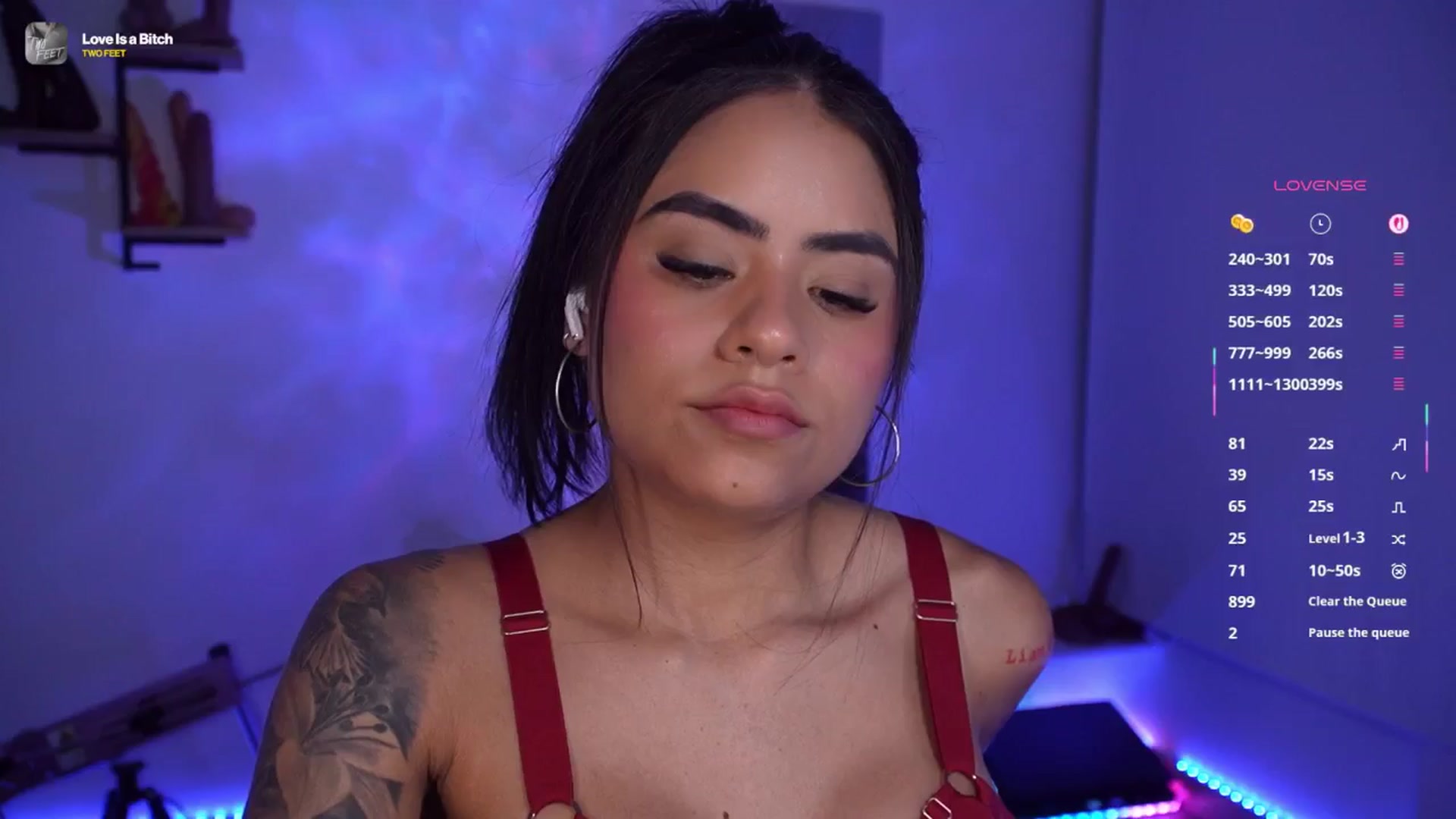 Gallery image thumbnail from Penelope_sexx's myfreecams stream on, 05/16/2025, 24:53 image 14 of 20