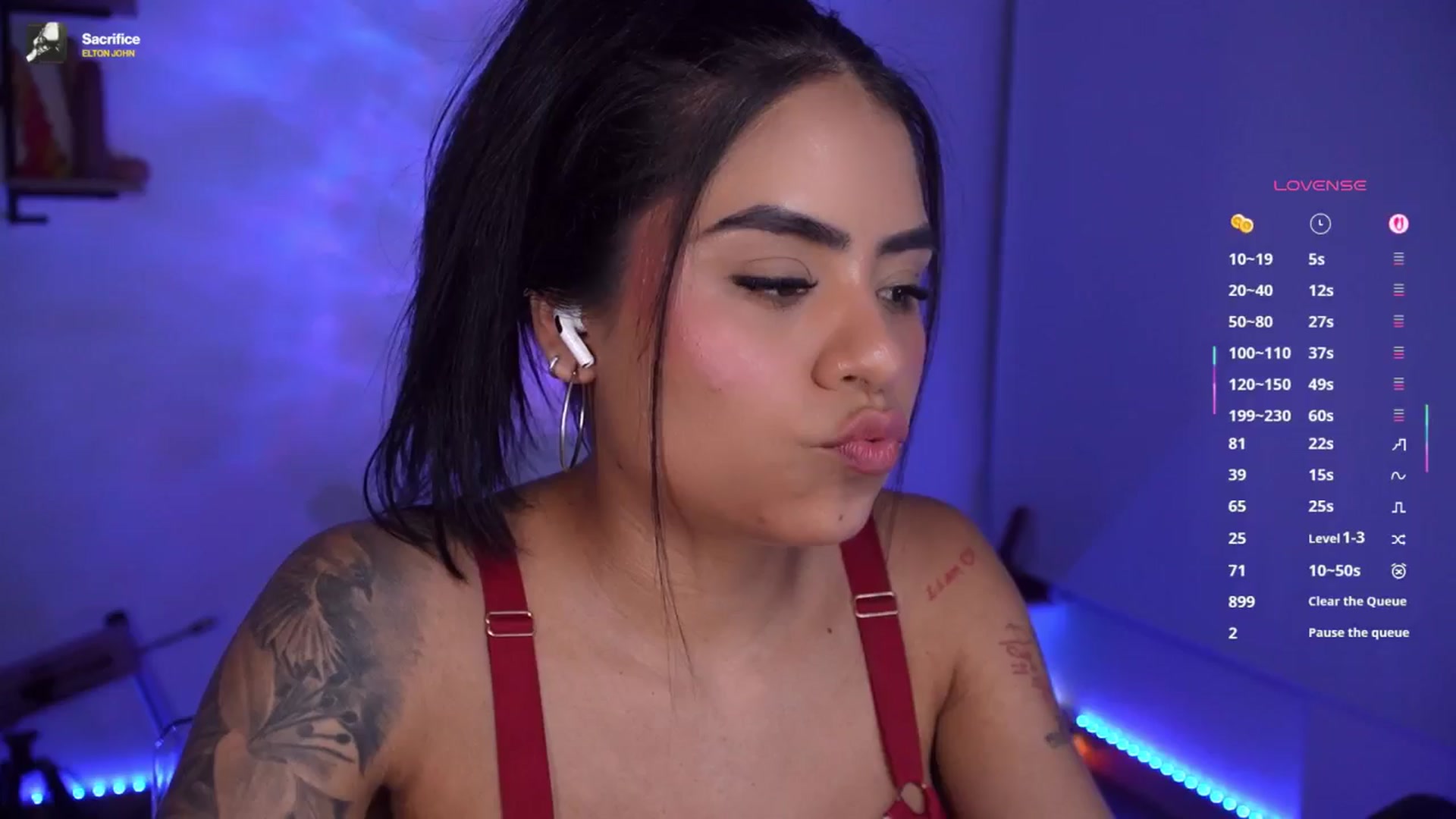 Gallery image thumbnail from Penelope_sexx's myfreecams stream on, 05/16/2025, 24:53 image 6 of 20