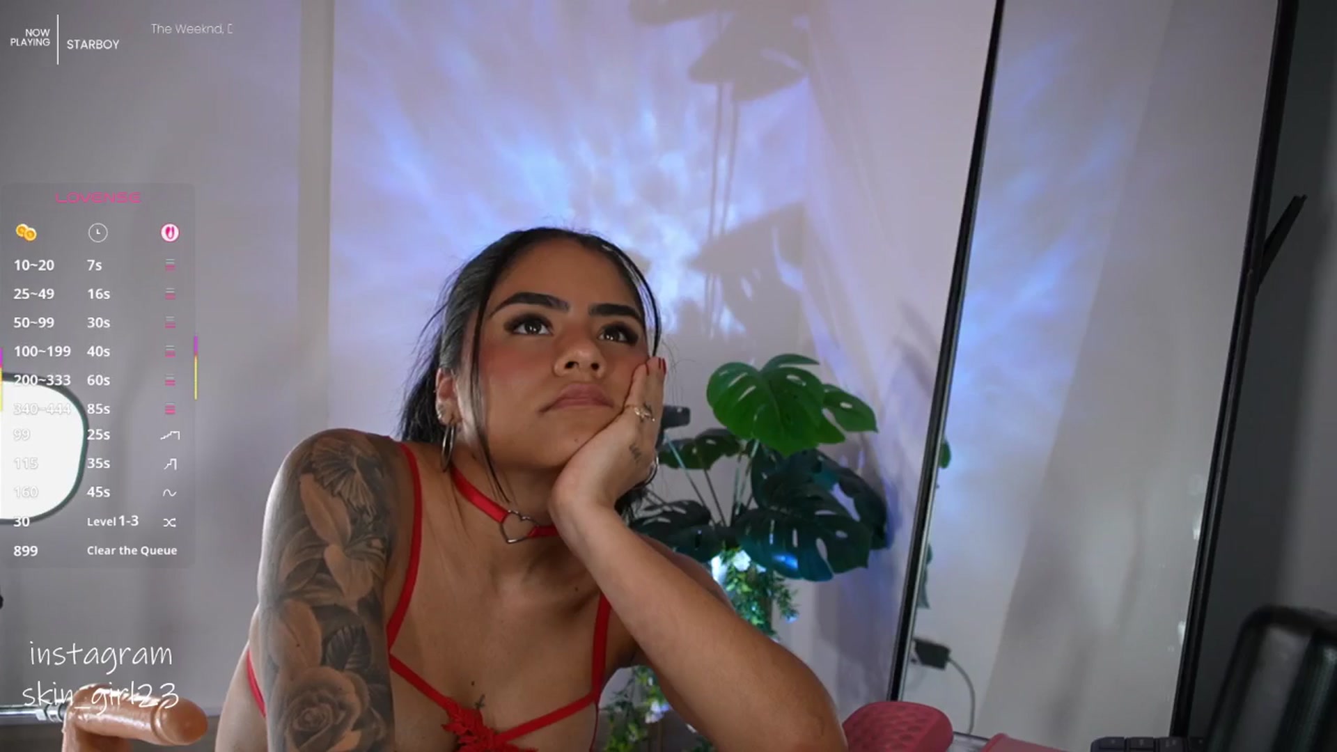 Gallery image thumbnail from Penelope_sexx's myfreecams stream on, 08/10/2025, 24:01 image 16 of 20