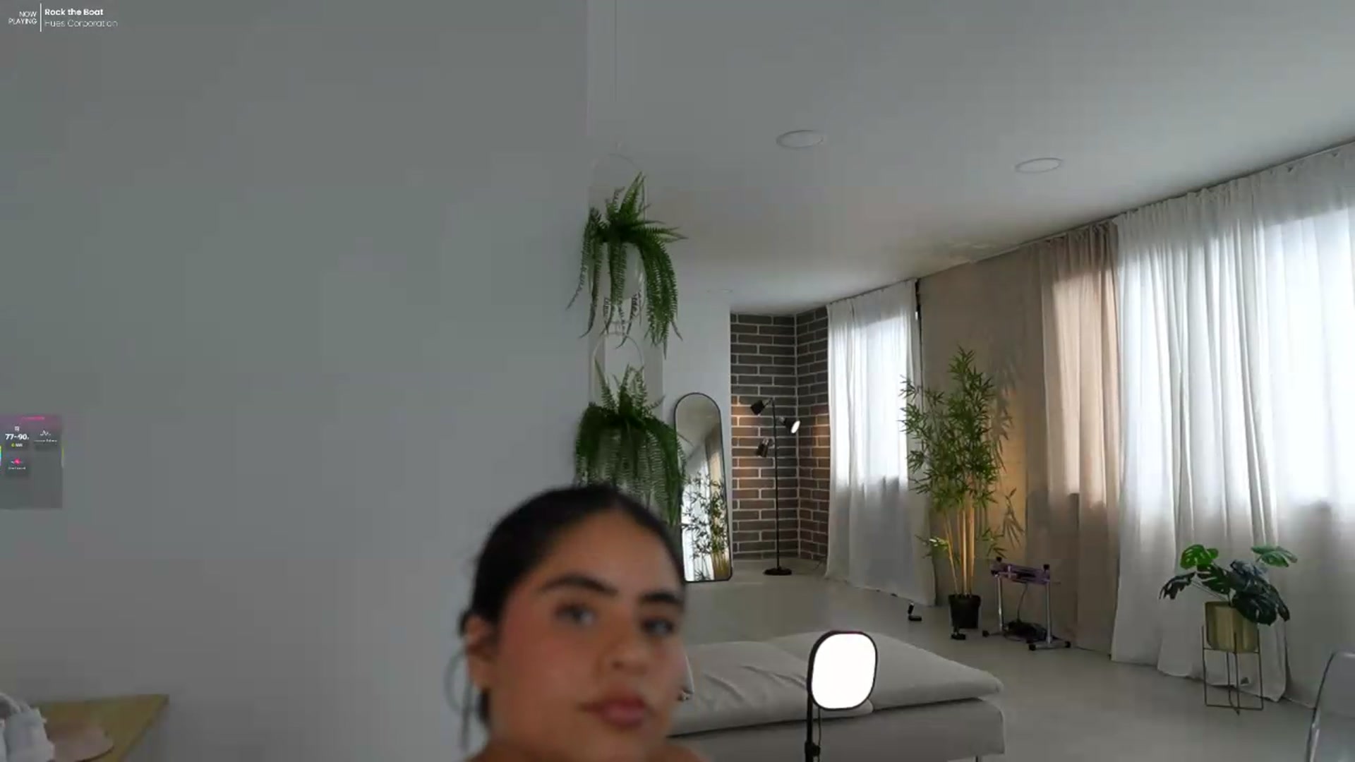 Gallery image thumbnail from Penelope_sexx's myfreecams stream on, 08/27/2026, 20:03 image 18 of 20