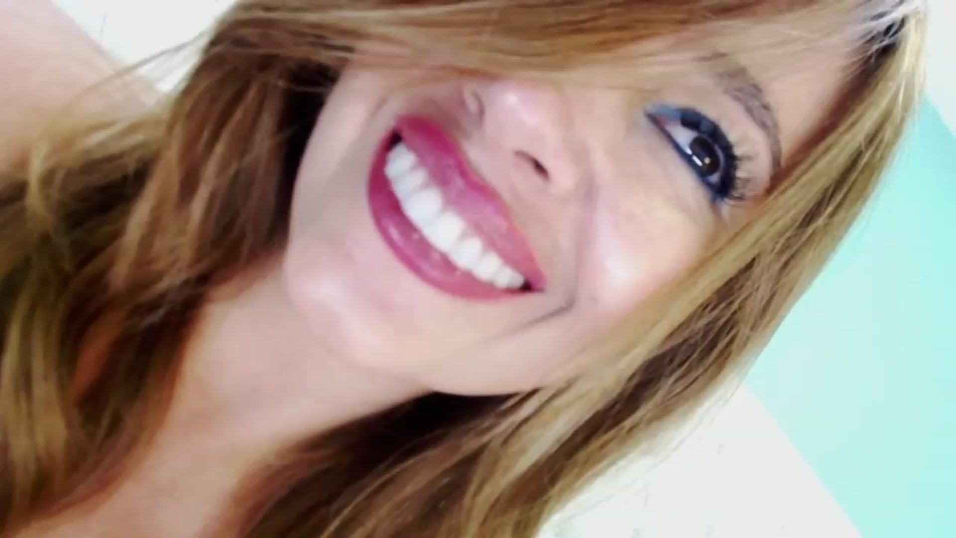 Gallery image thumbnail from Penelopelaure's myfreecams stream on, 11/25/2022, 16:48 image 19 of 20